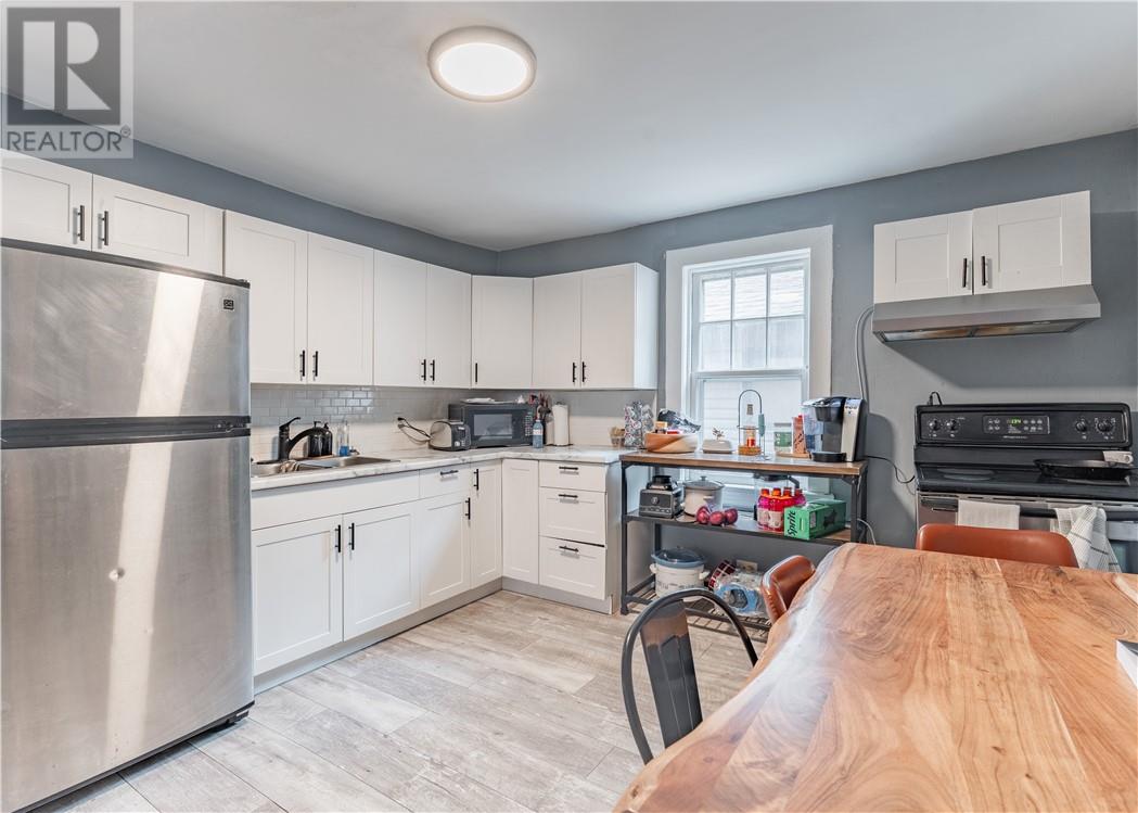 287 Van Horne Street - 9