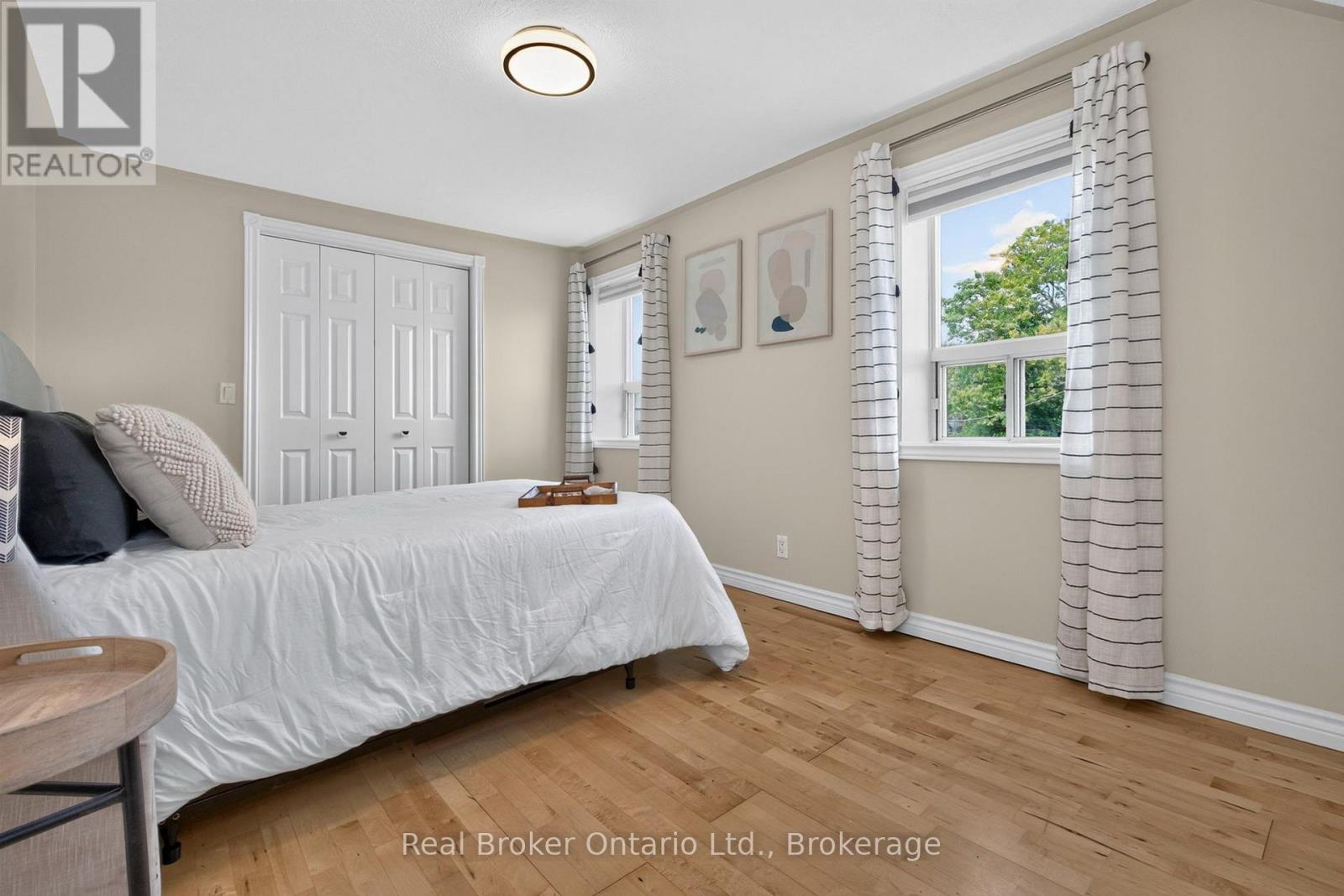 597 LAFONTAINE  ROAD W - Image 17
