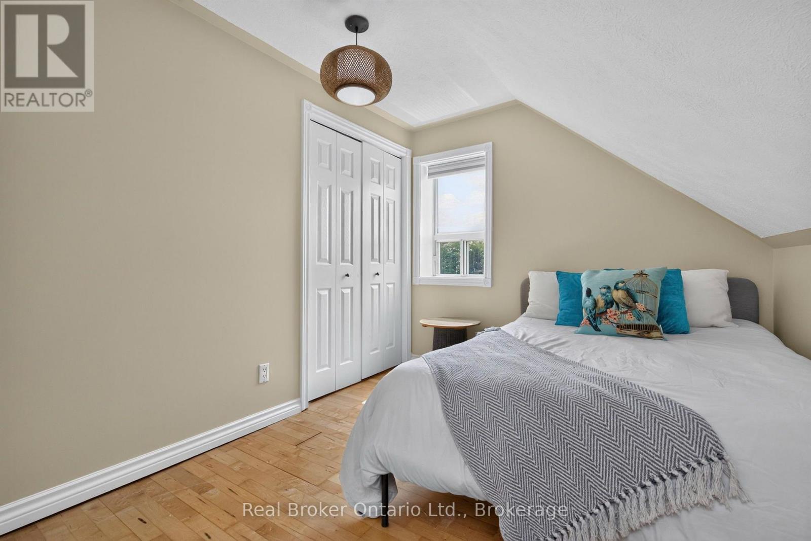 597 LAFONTAINE  ROAD W - Image 19