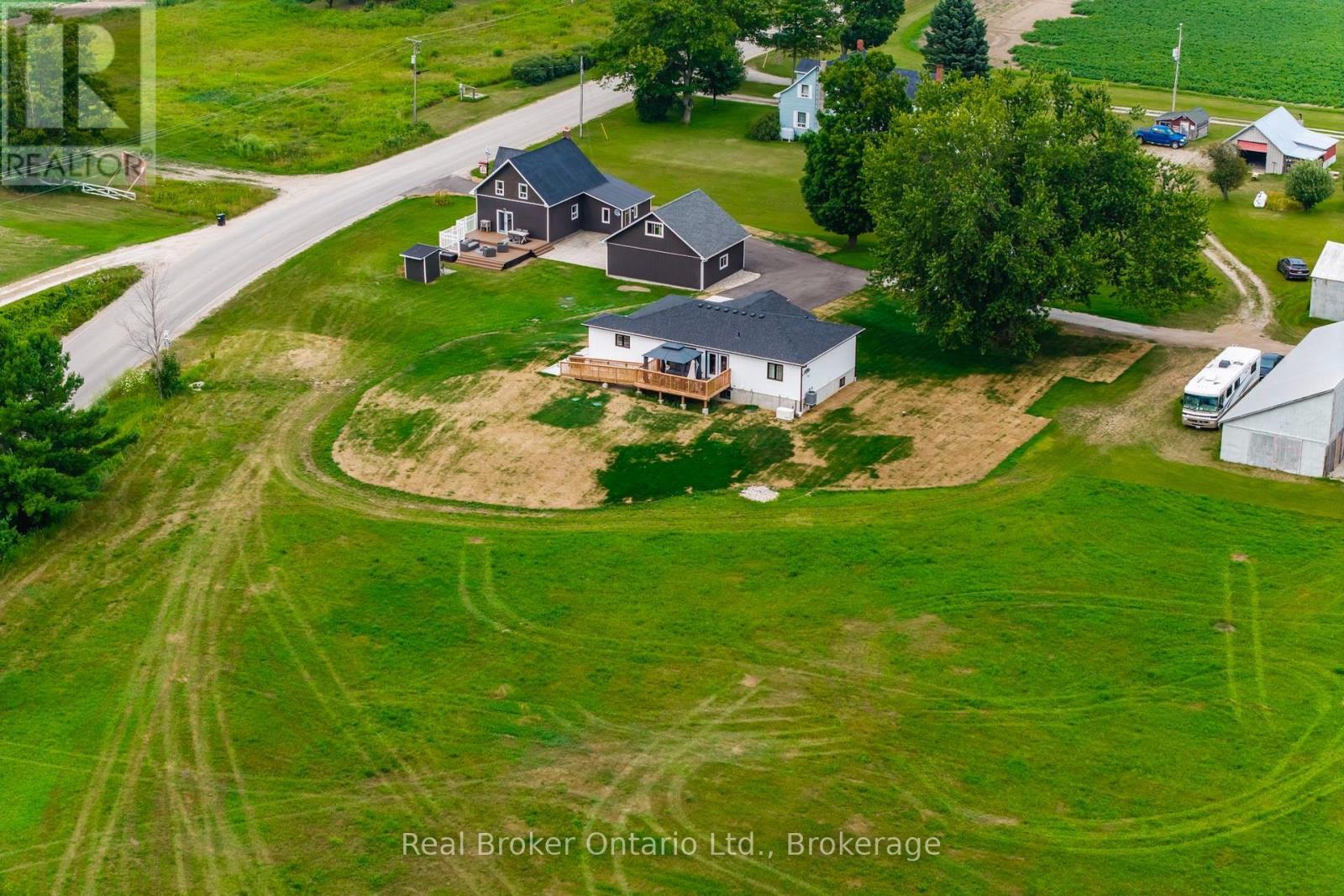 597 LAFONTAINE  ROAD W - Image 48