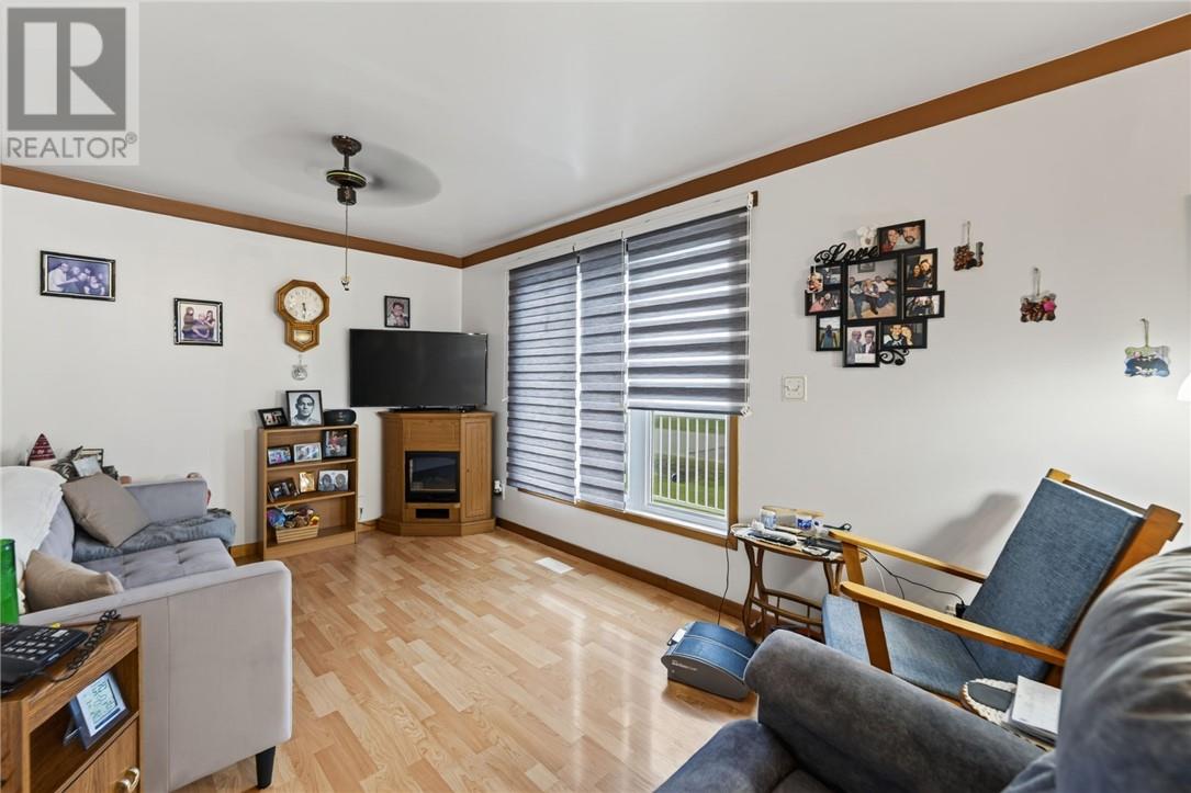 3066 River Road - 17