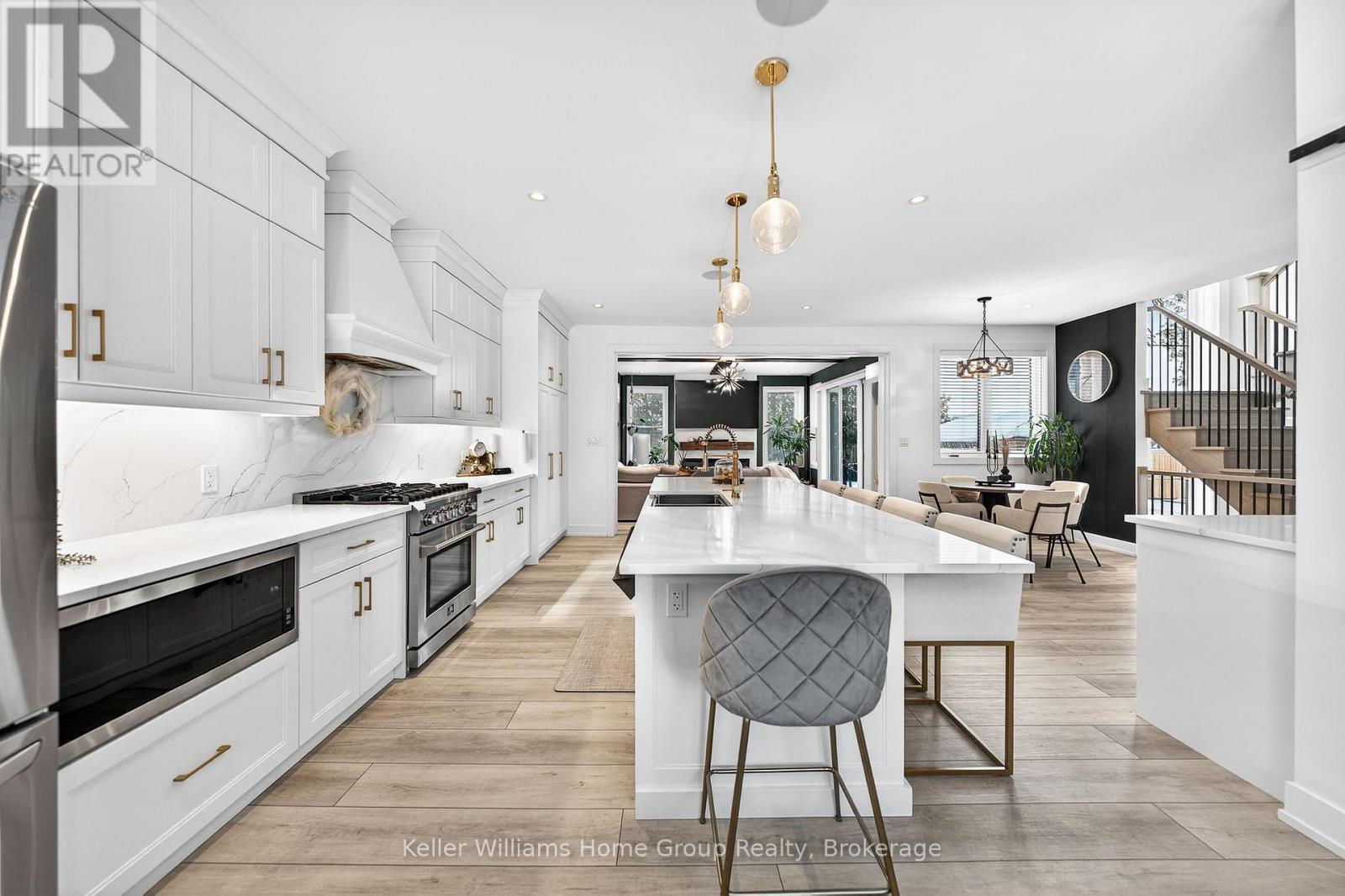 801 WATSON ROAD S - Image 18