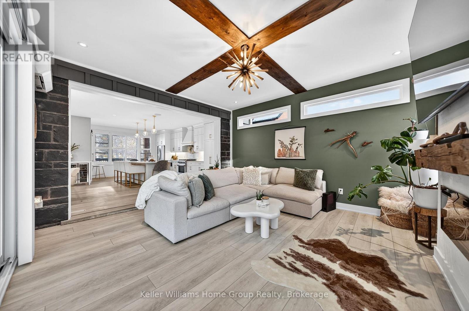 801 WATSON ROAD S - Image 24