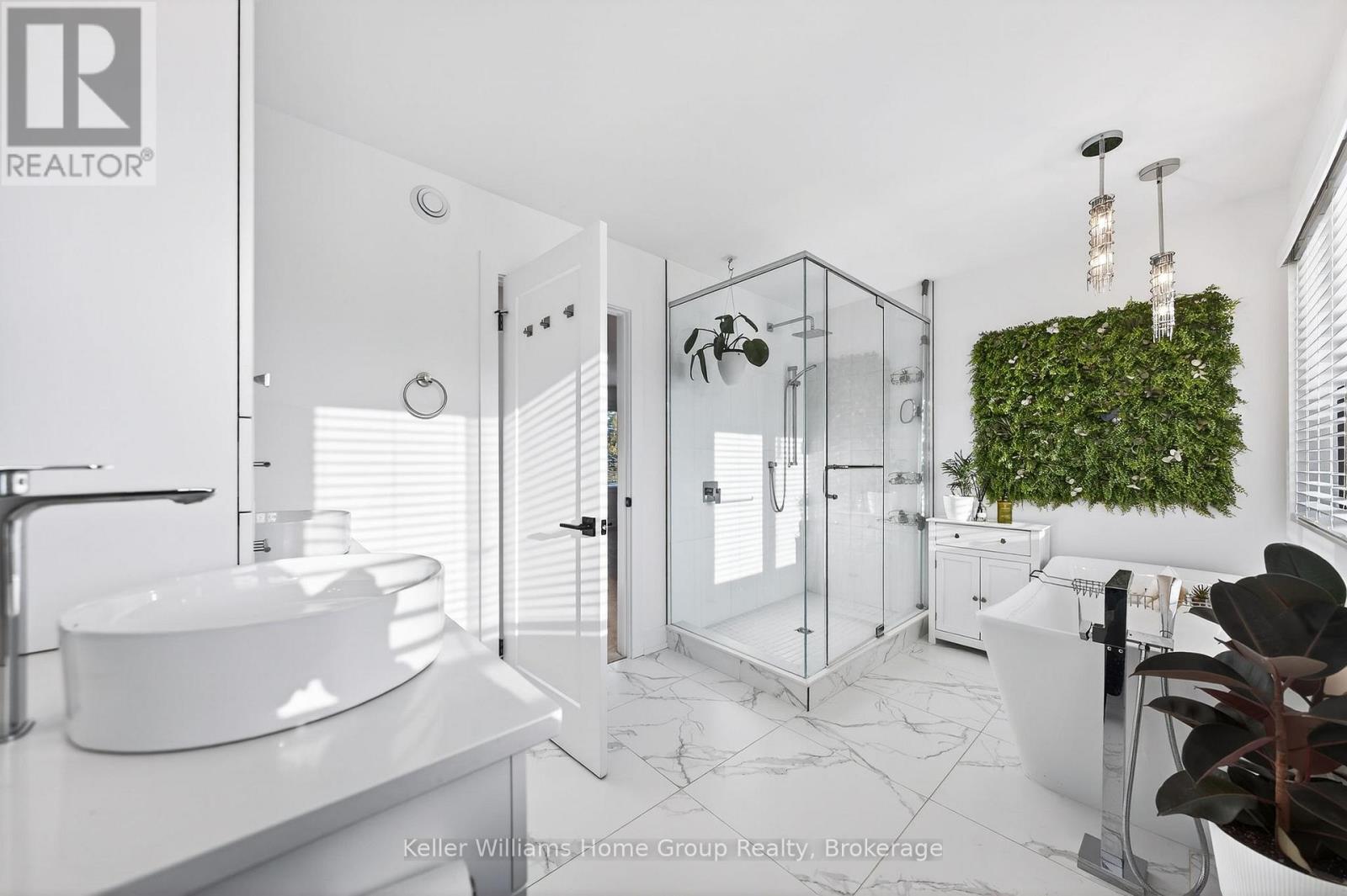 801 WATSON ROAD S - Image 34