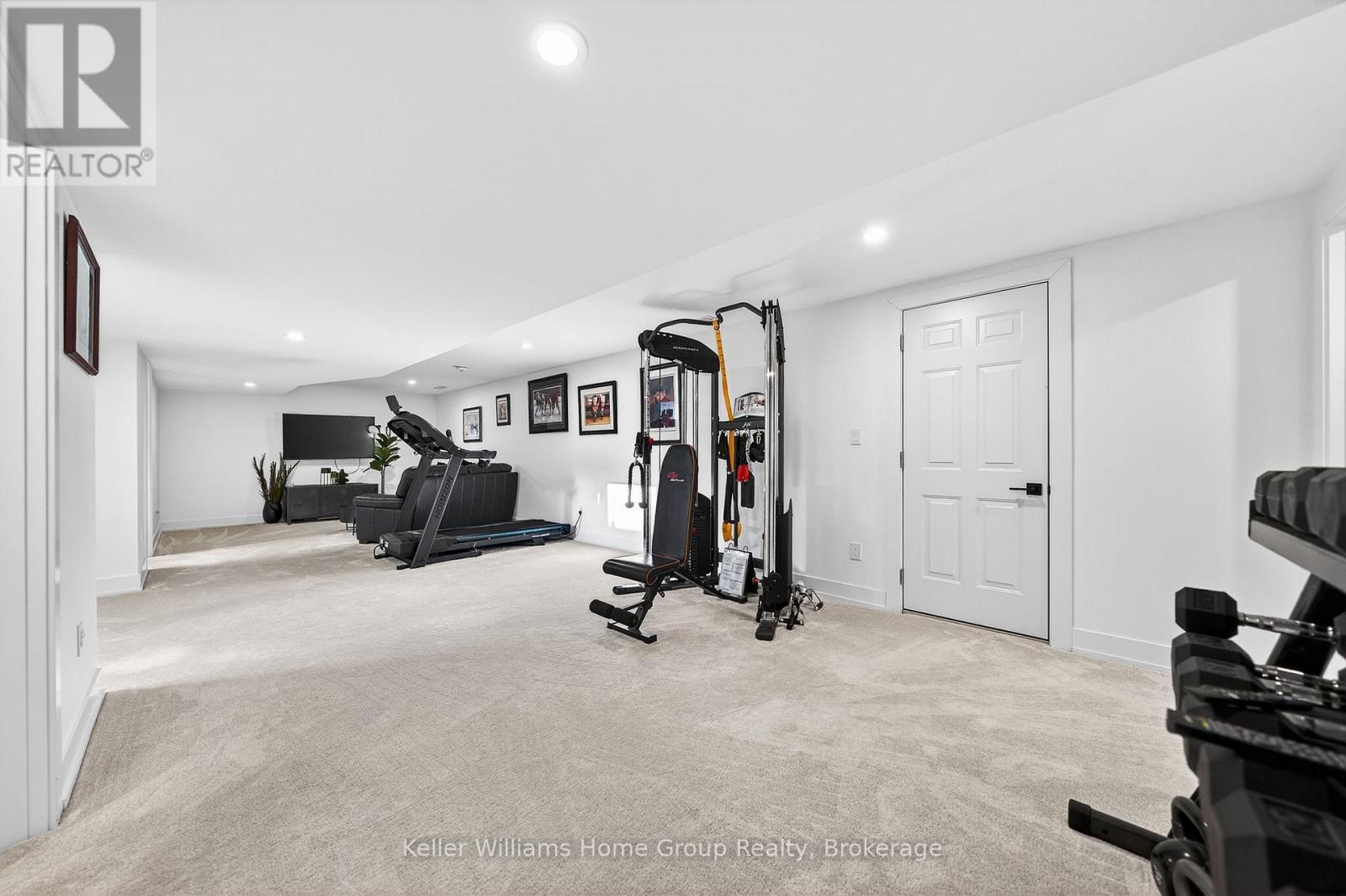 801 WATSON ROAD S - Image 42
