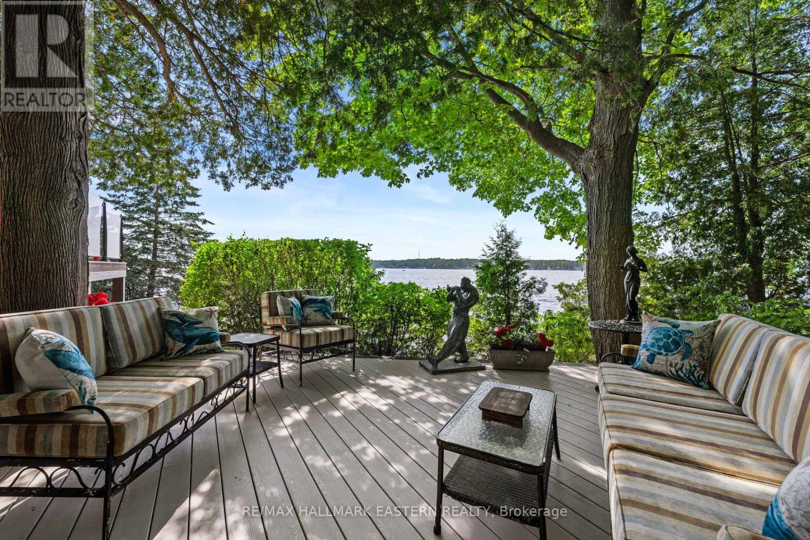 1052 TEDFORD LANE - 38