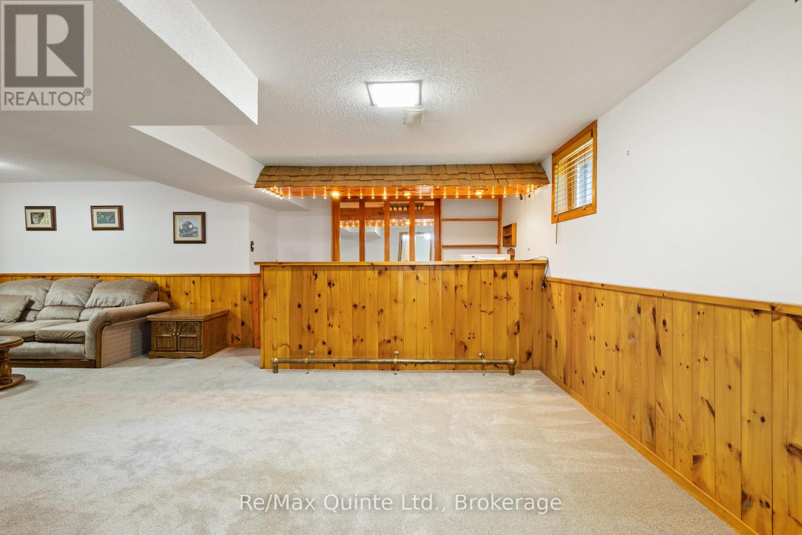 366 FARNHAM ROAD - 39