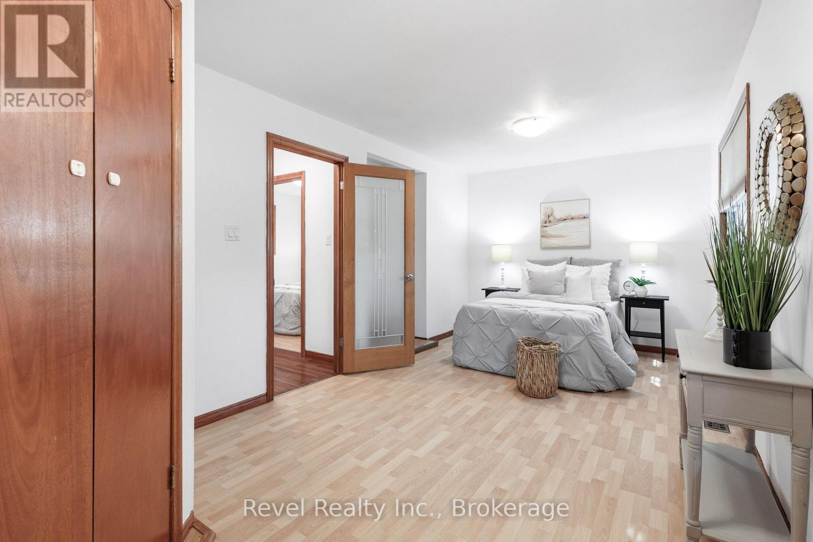 142 SANDERLING CRESCENT - 21