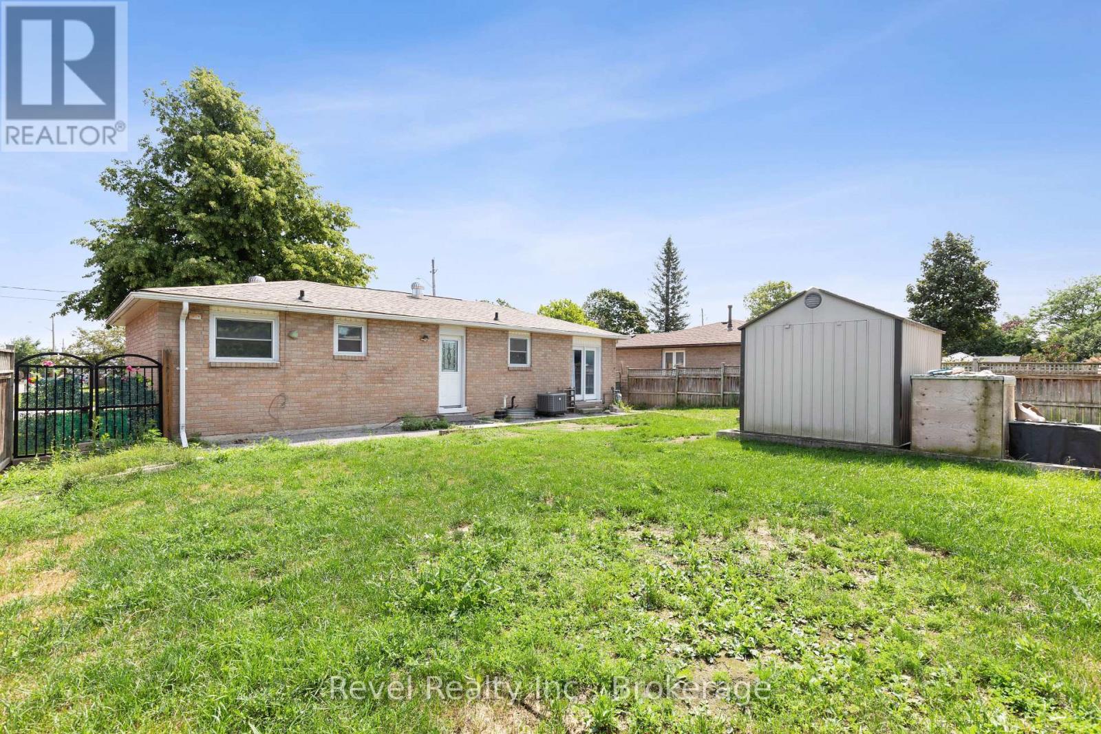 142 SANDERLING CRESCENT - 45