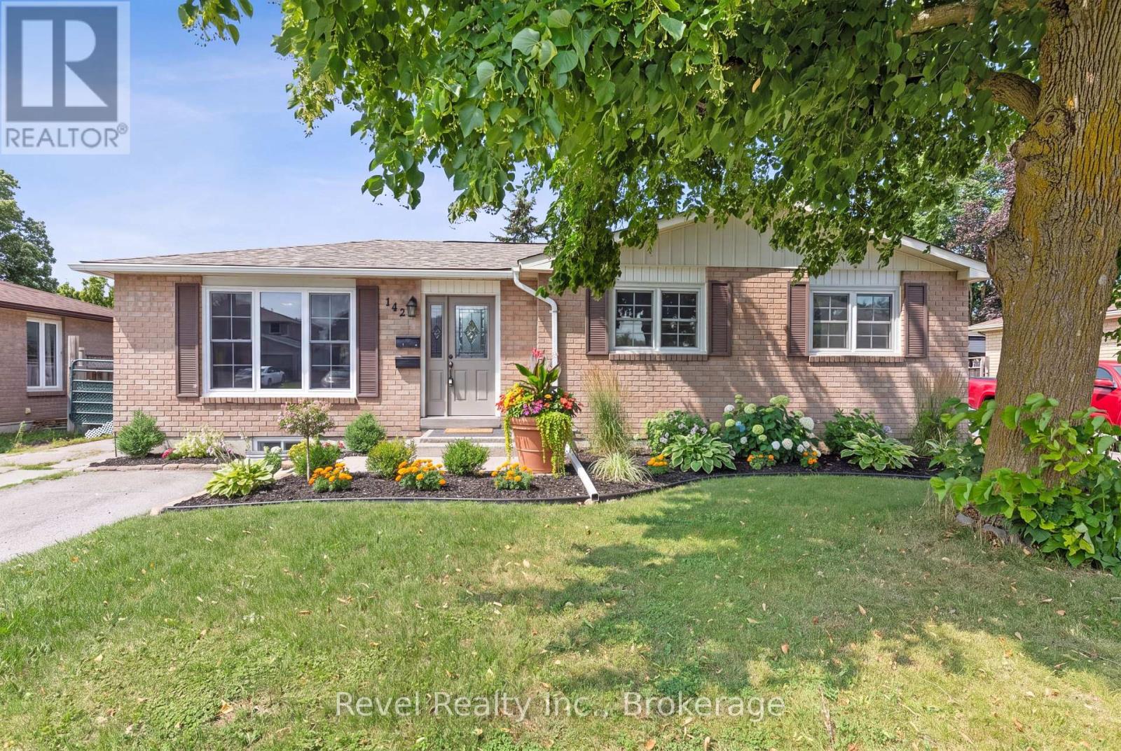 142 SANDERLING CRESCENT - 50