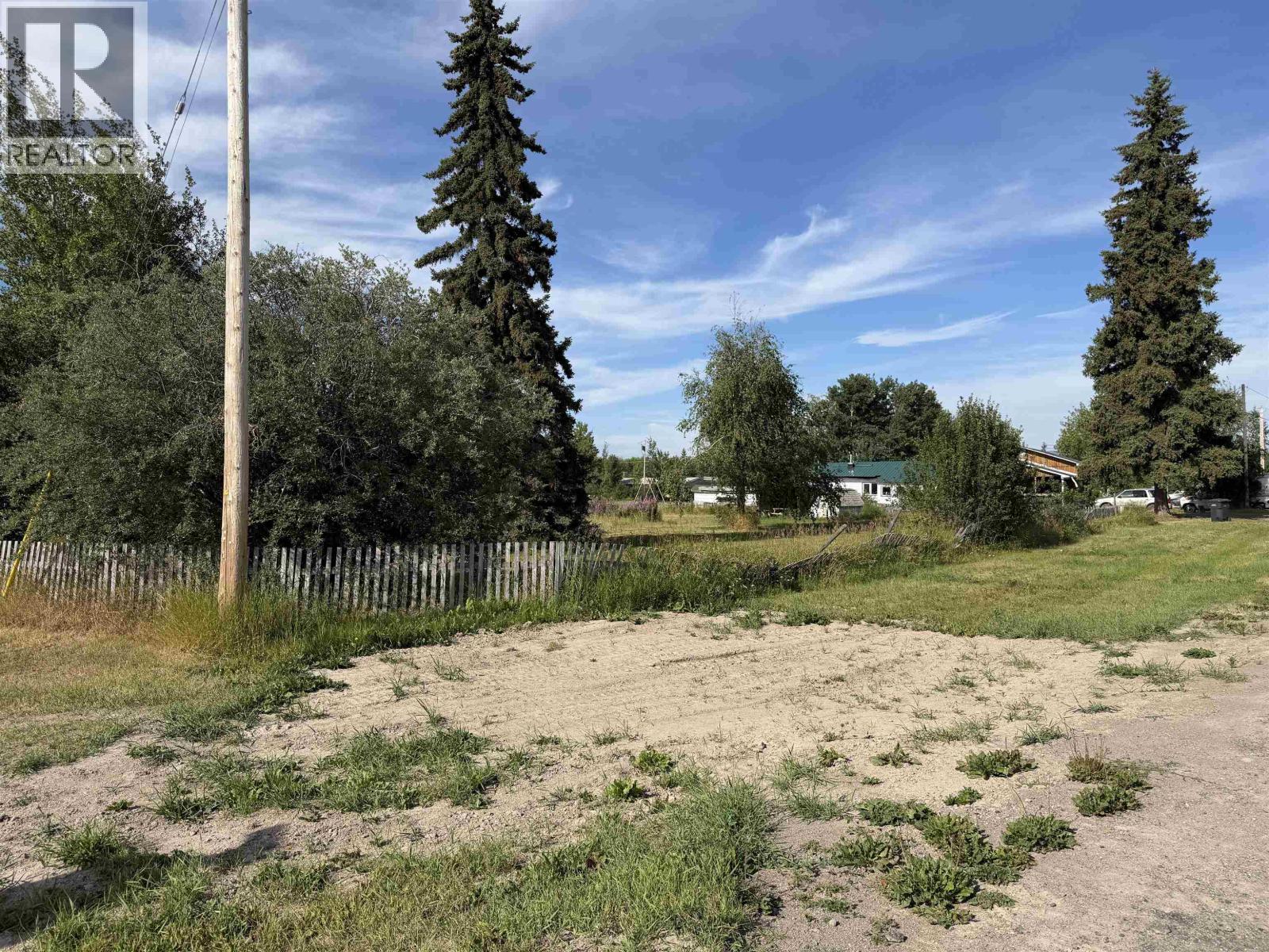 9 FRANCOIS DRIVE, Fraser Lake