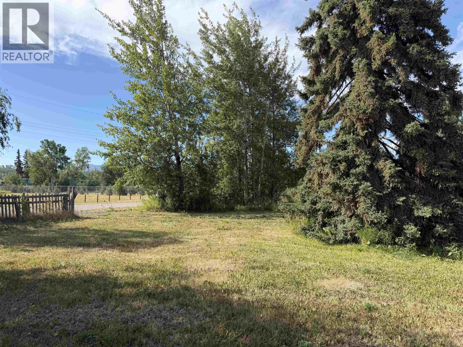 9 FRANCOIS DRIVE, Fraser Lake