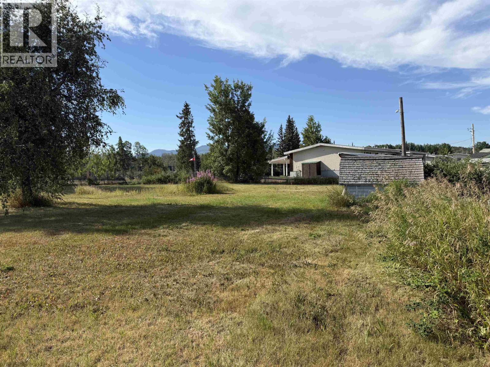 9 FRANCOIS DRIVE, Fraser Lake