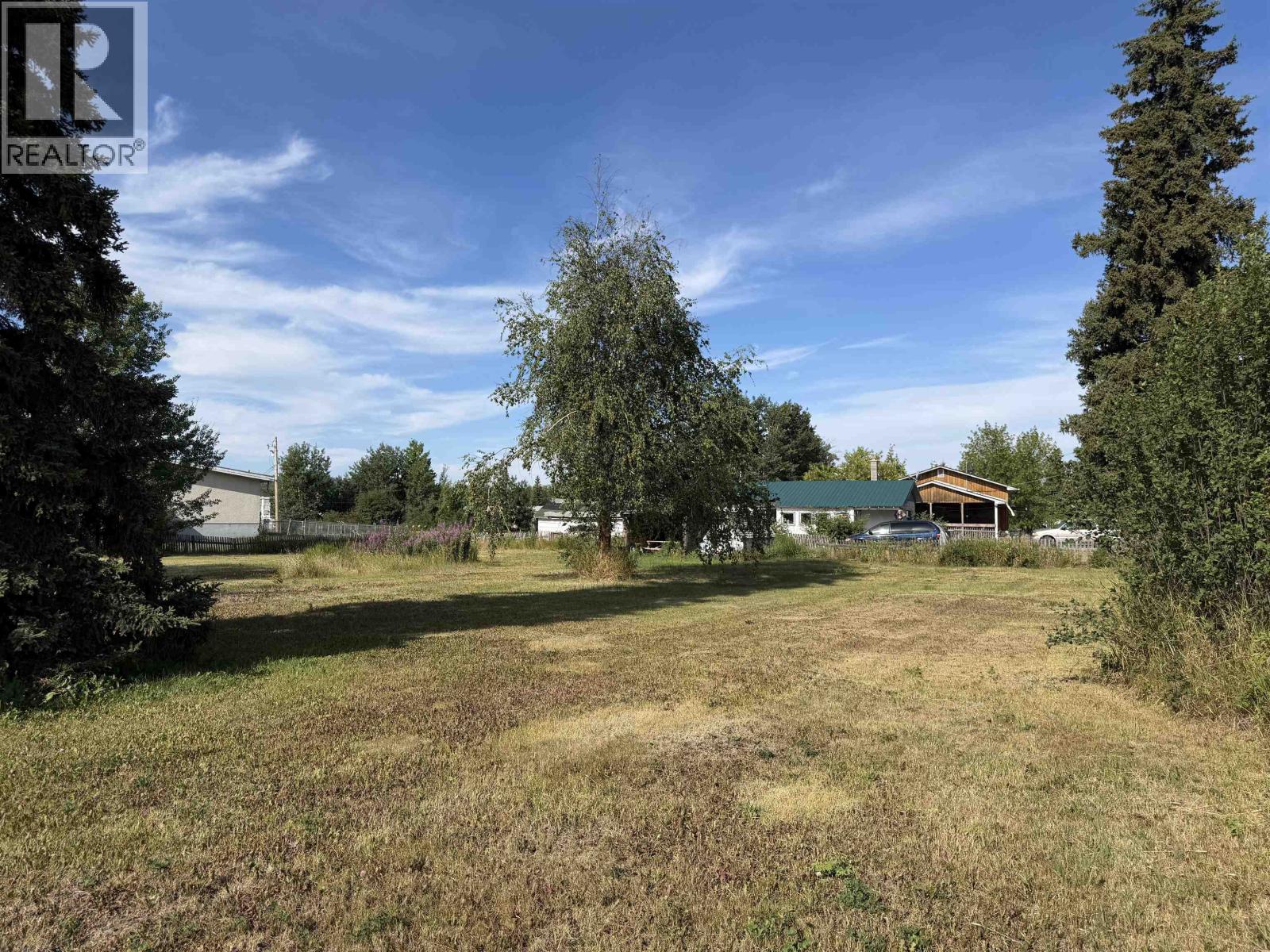 9 FRANCOIS DRIVE, Fraser Lake