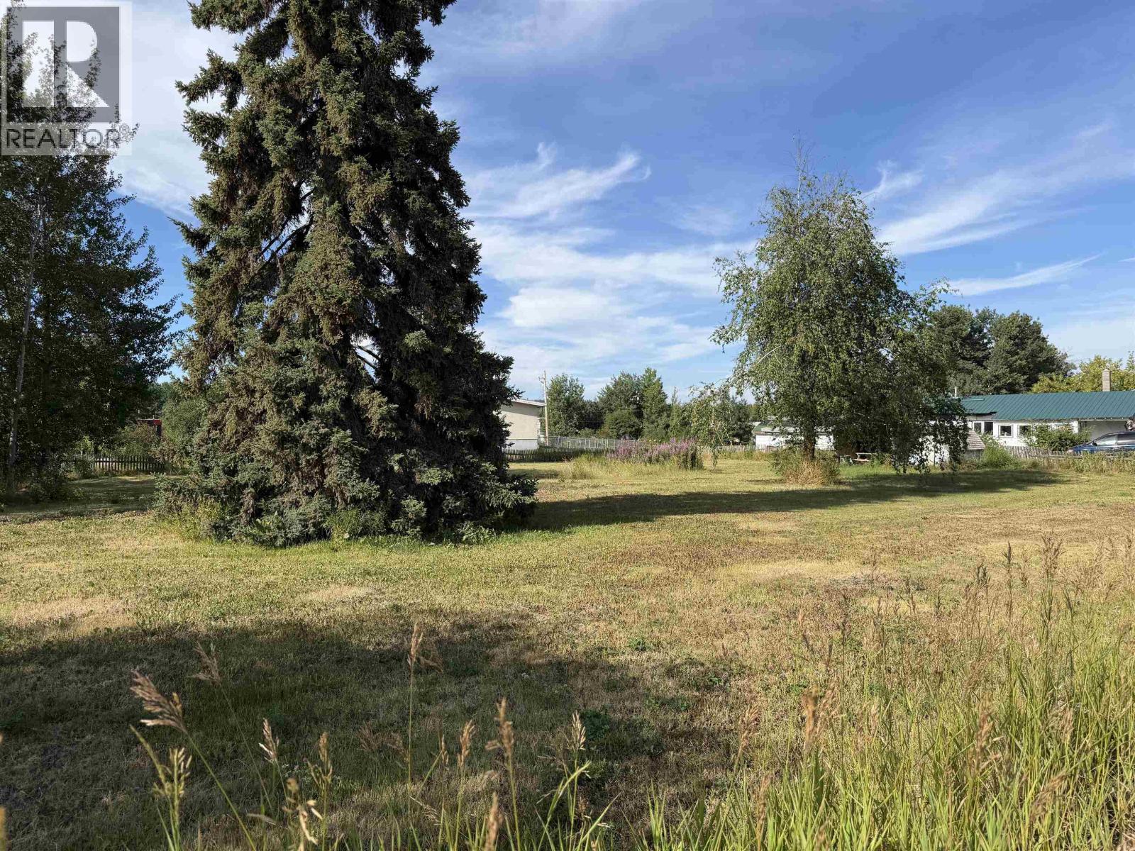 9 FRANCOIS DRIVE, Fraser Lake