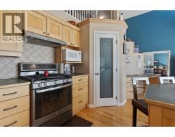 4pc Bathroom - 237, 41251 Range Road 210, Rural Camrose County, AB T0B0H0 Photo 12