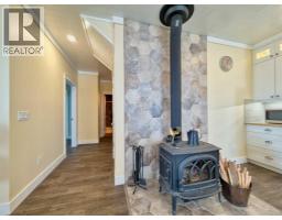 42015 Rr280, Hill Spring, AB T0K1W0 Photo 12