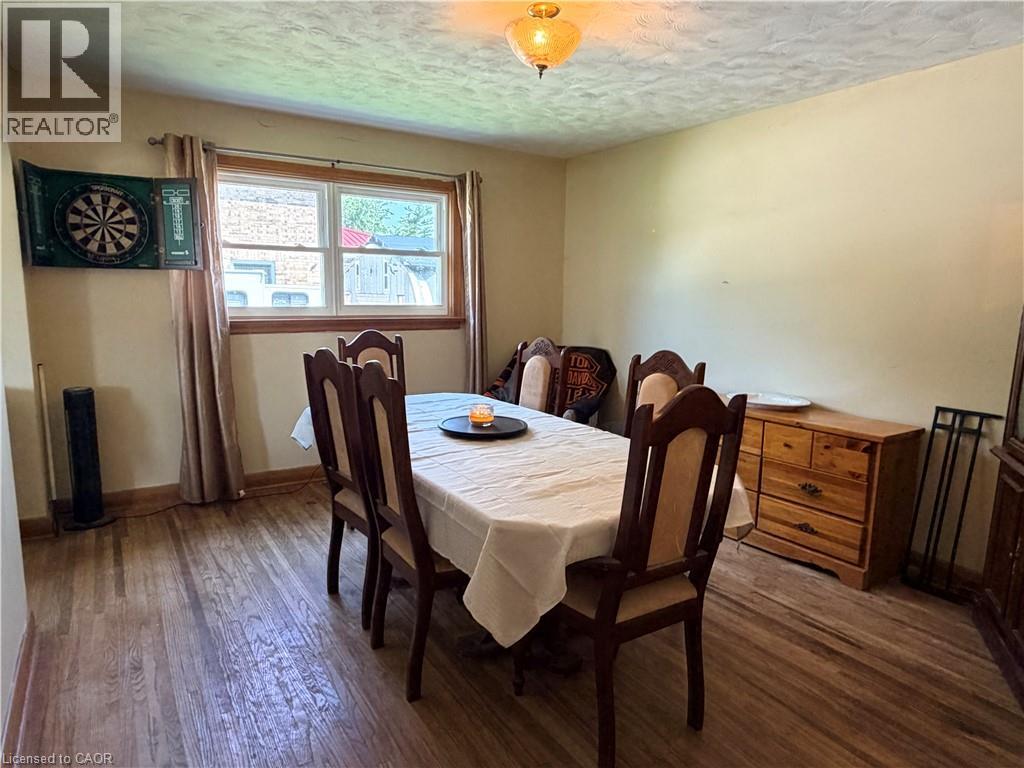 23 ERIE Avenue S - 5