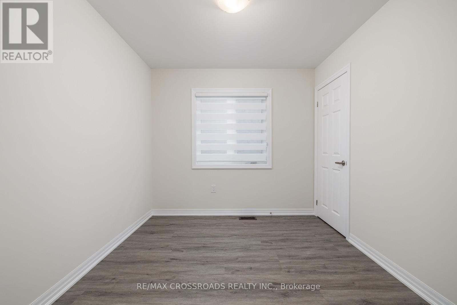 47 ED EWERT AVENUE - 24