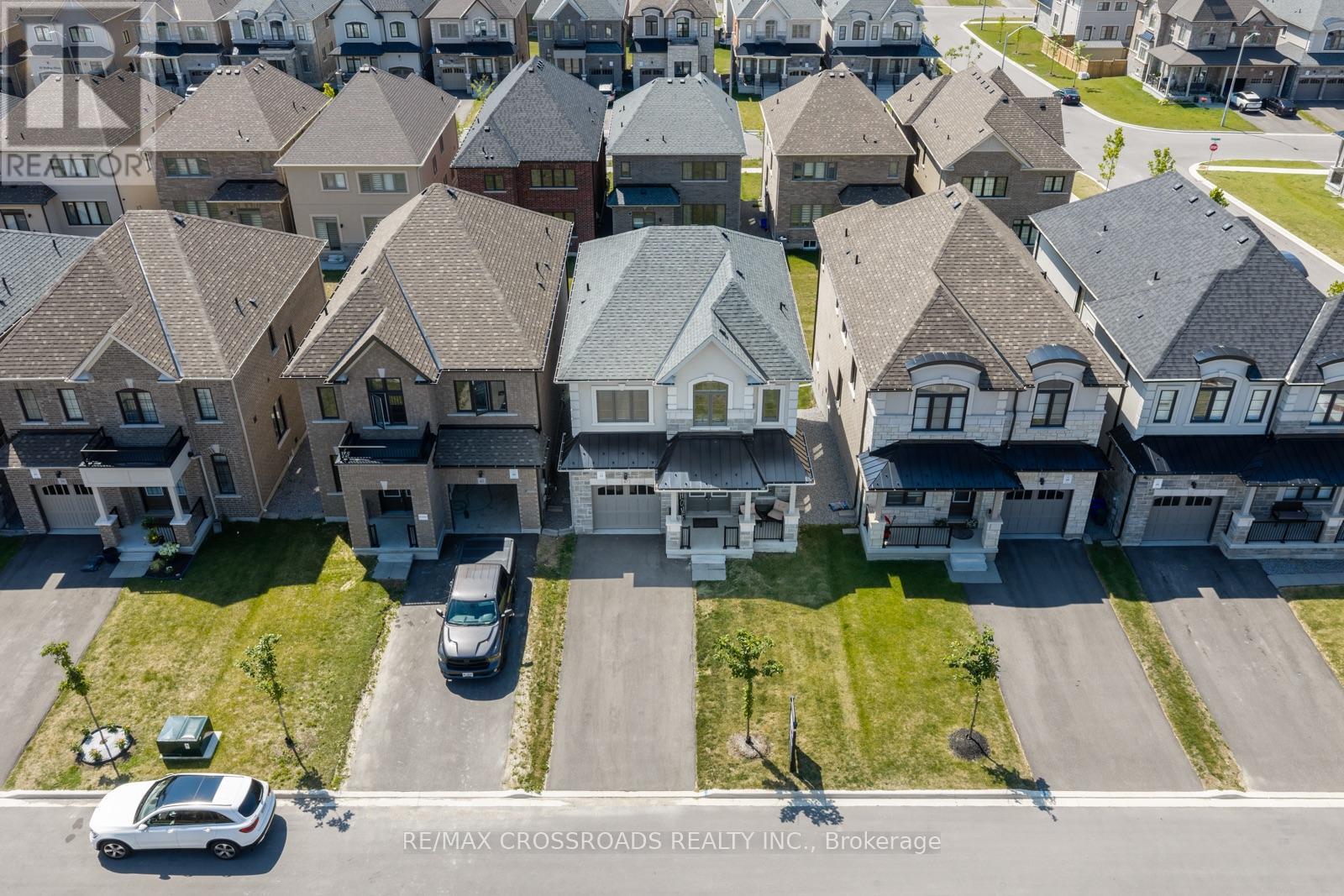 47 ED EWERT AVENUE - 36