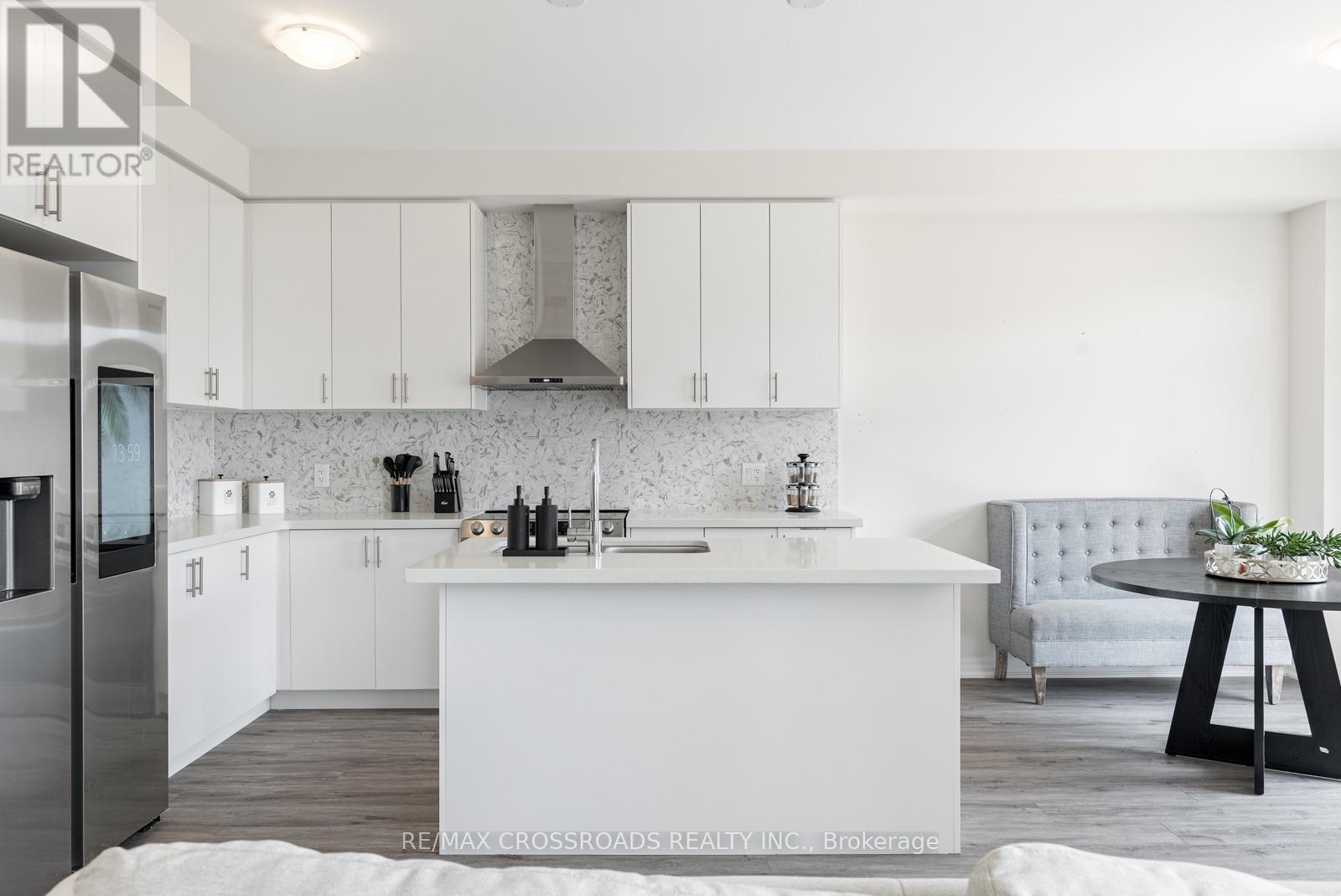 47 ED EWERT AVENUE - 8