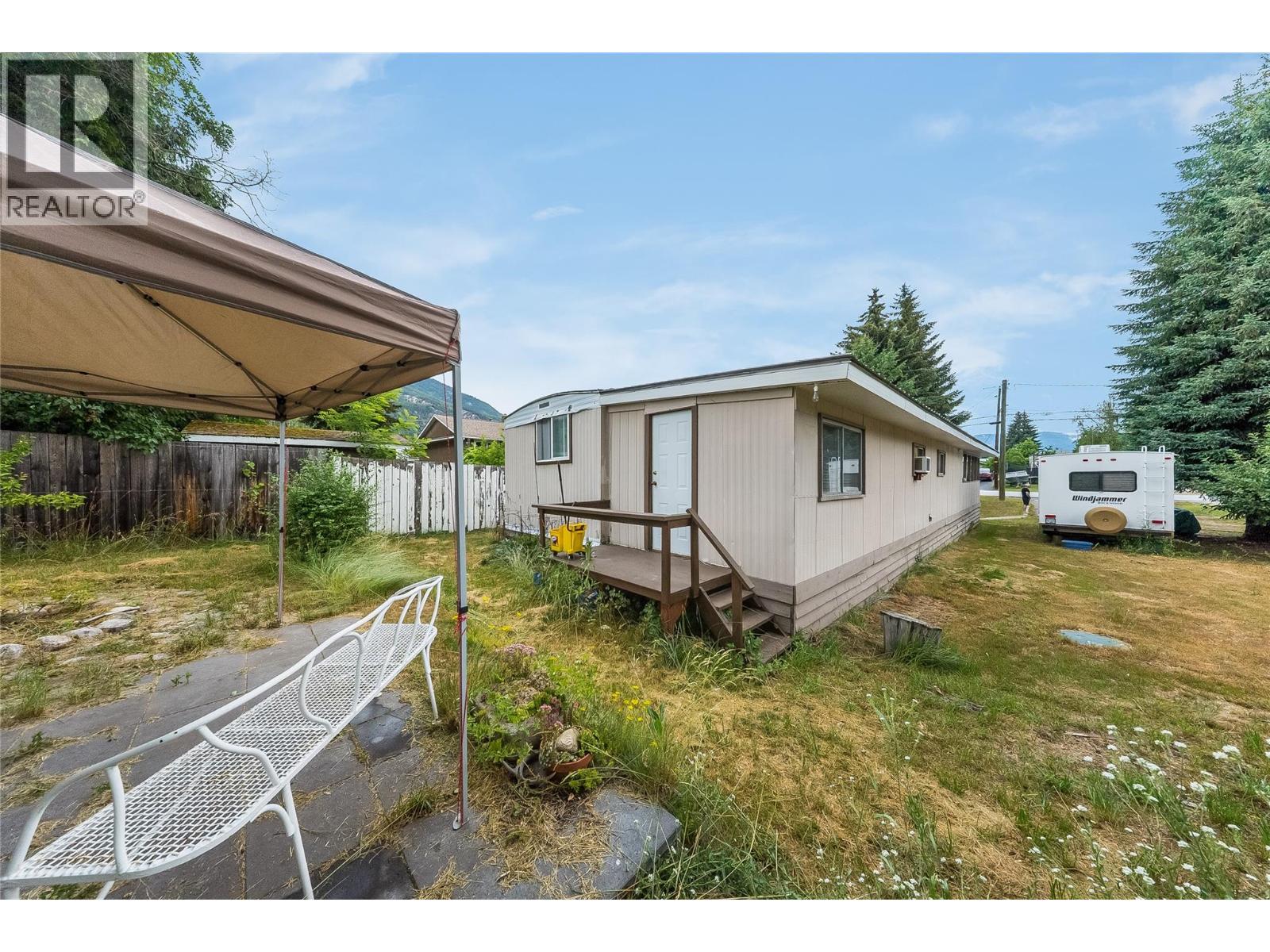 304 103 Street - 36