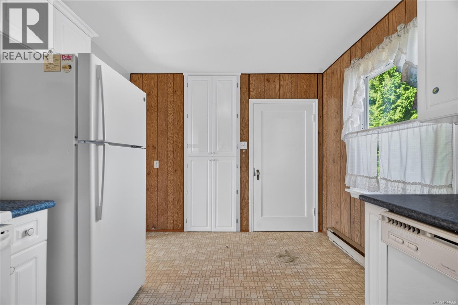 146 MEDANA St - 14