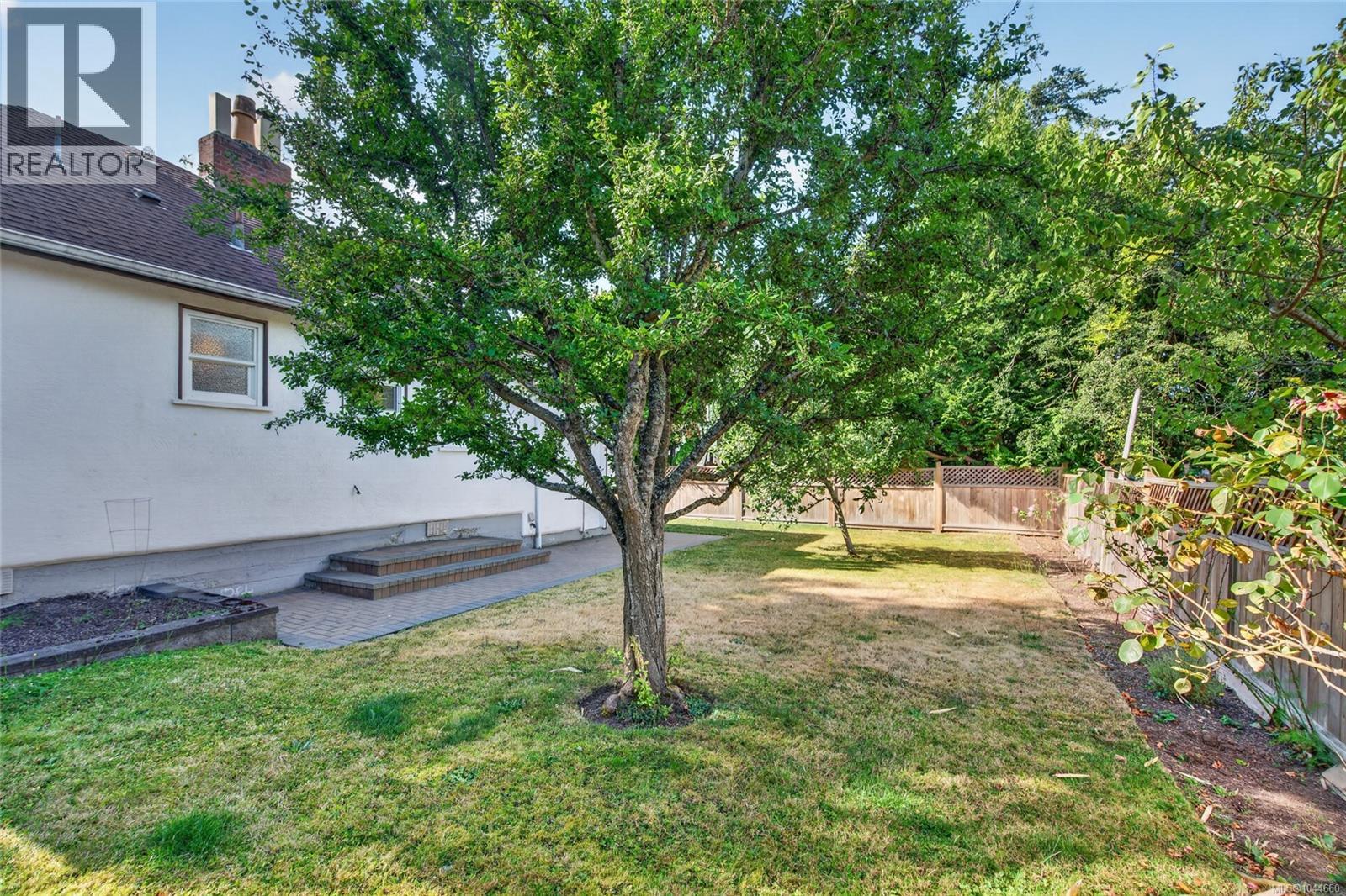 146 MEDANA St - 21