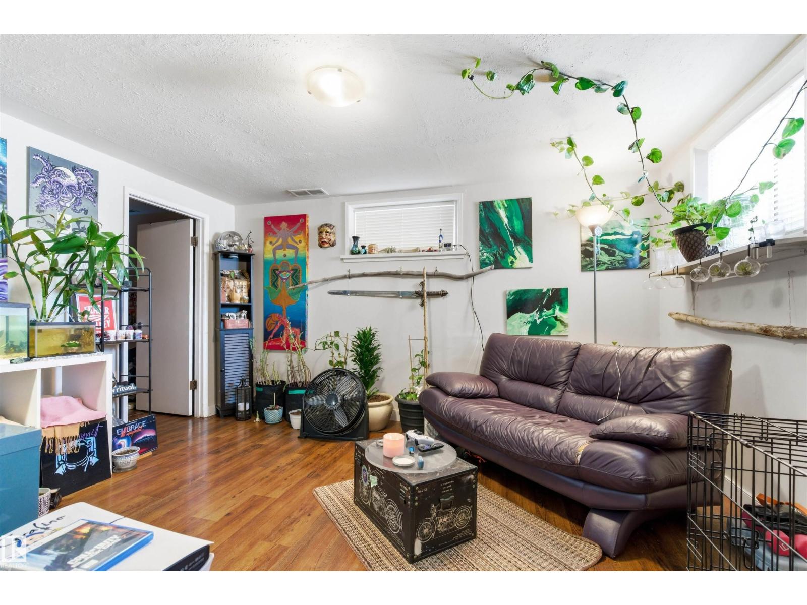 12758 117 ST NW - Image 11