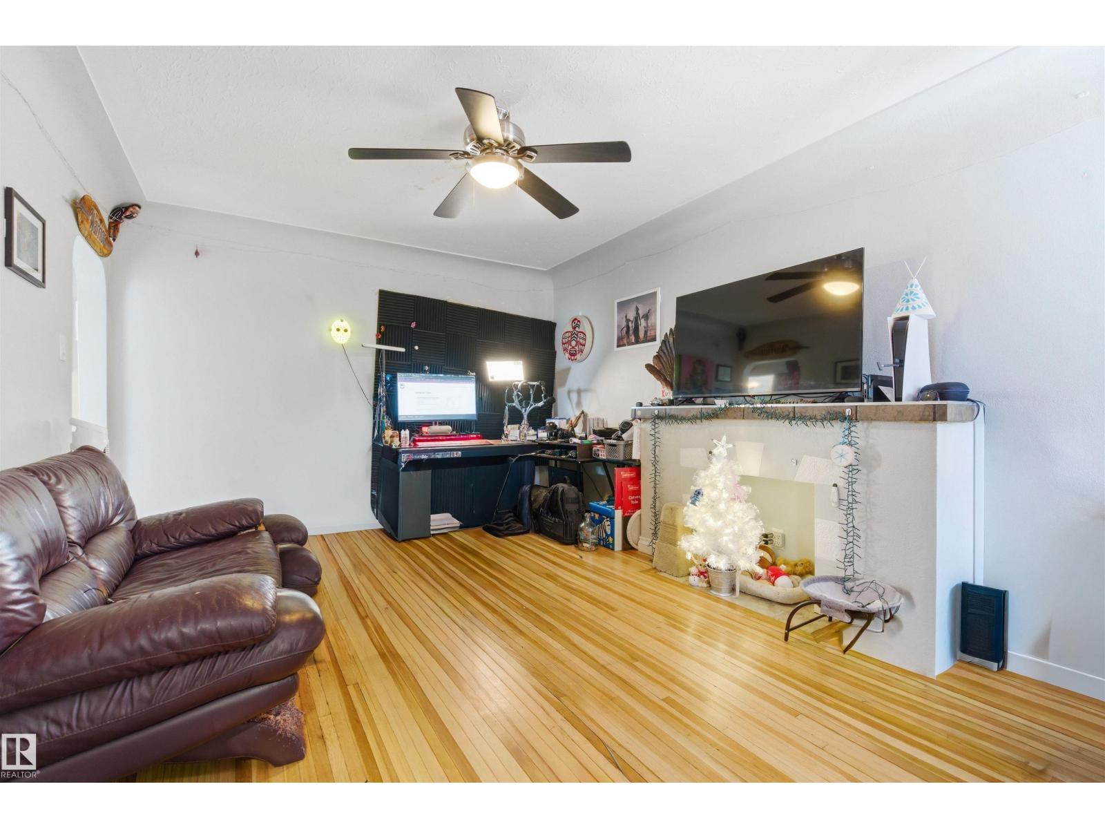 12758 117 ST NW, Calder, Edmonton photo 4