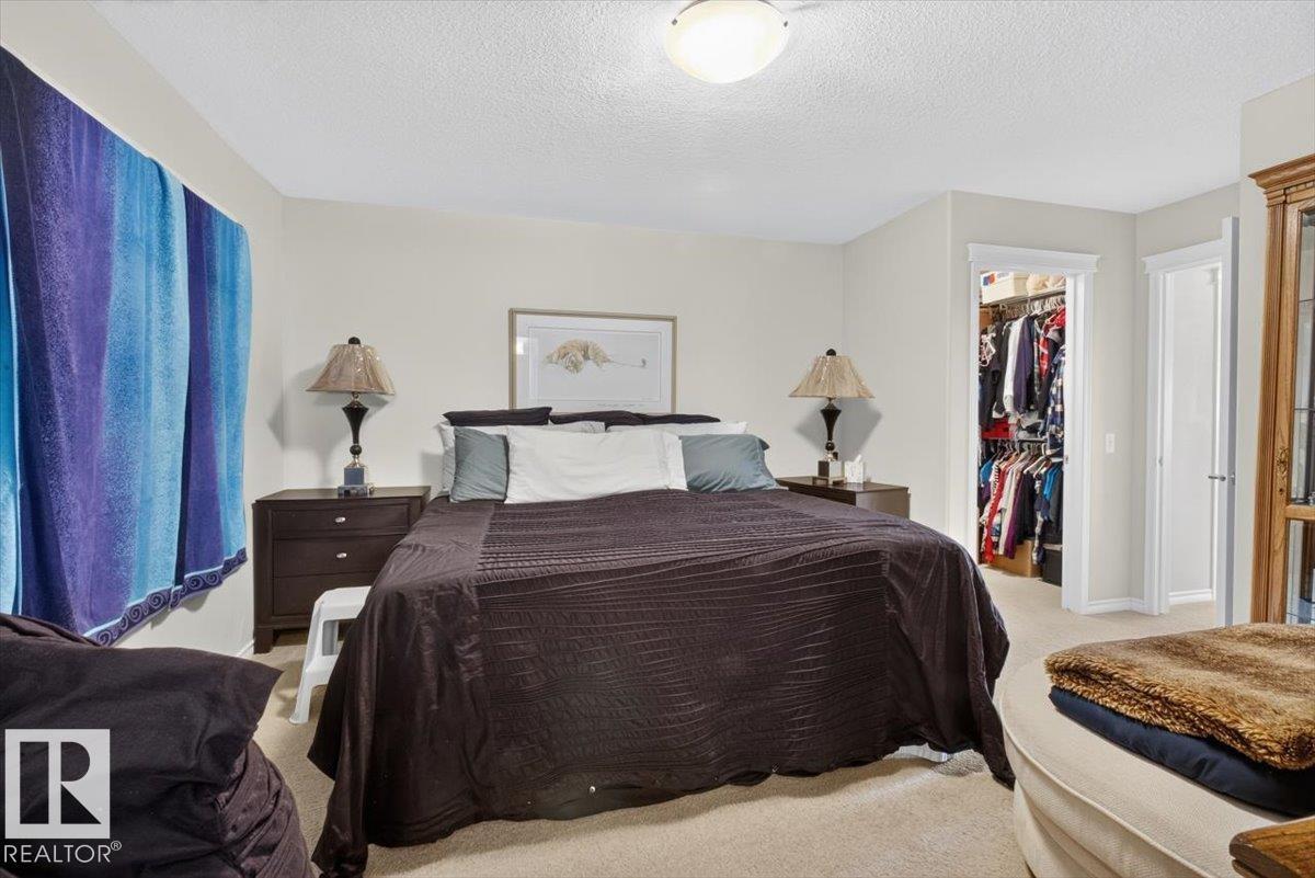 74 EVERITT DR N - Image 41