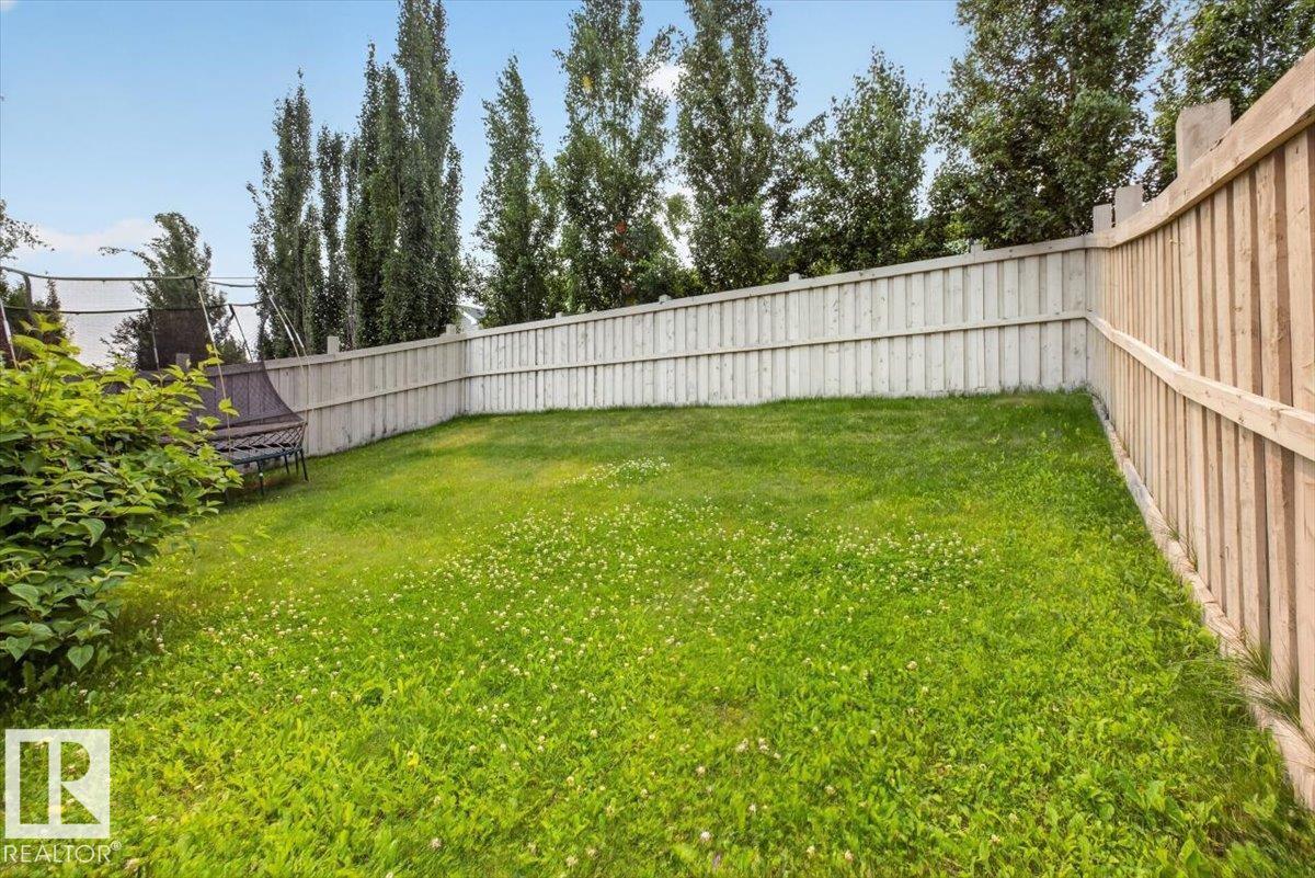 74 EVERITT DR N - Image 52