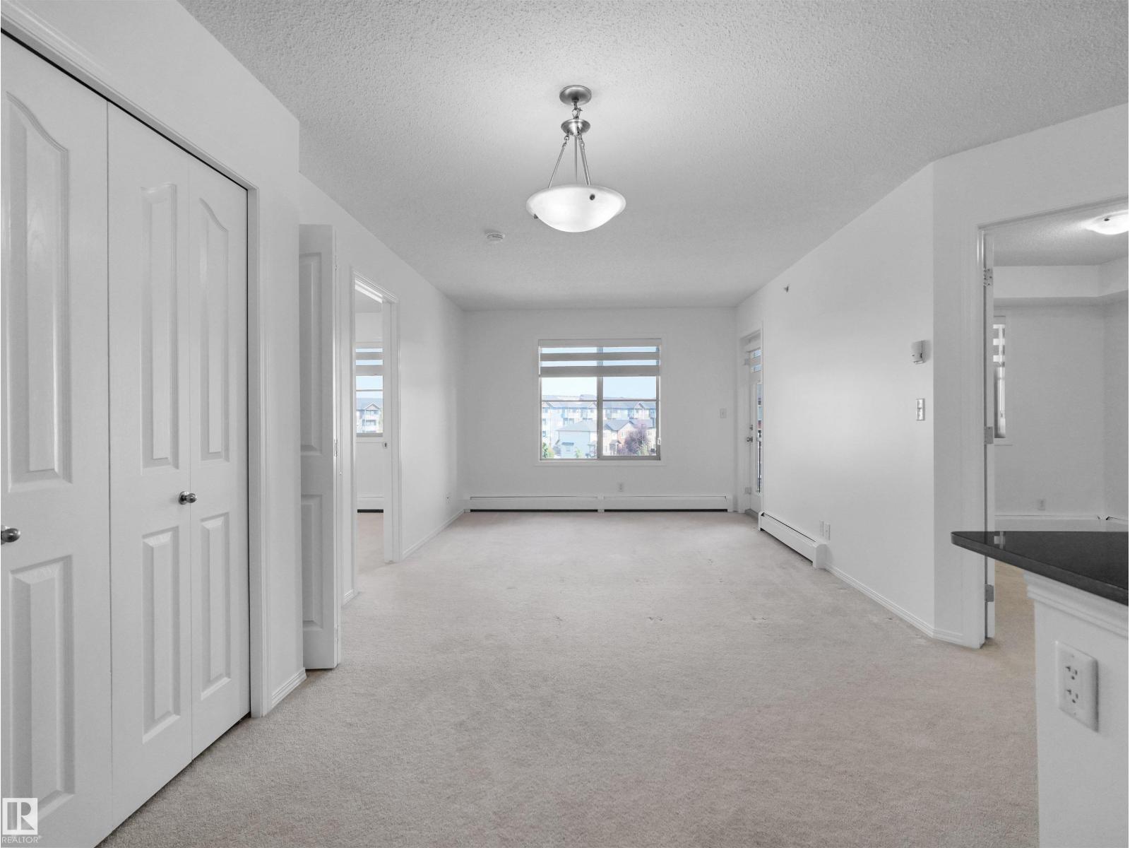 #417 12035 22 AV SW - 17