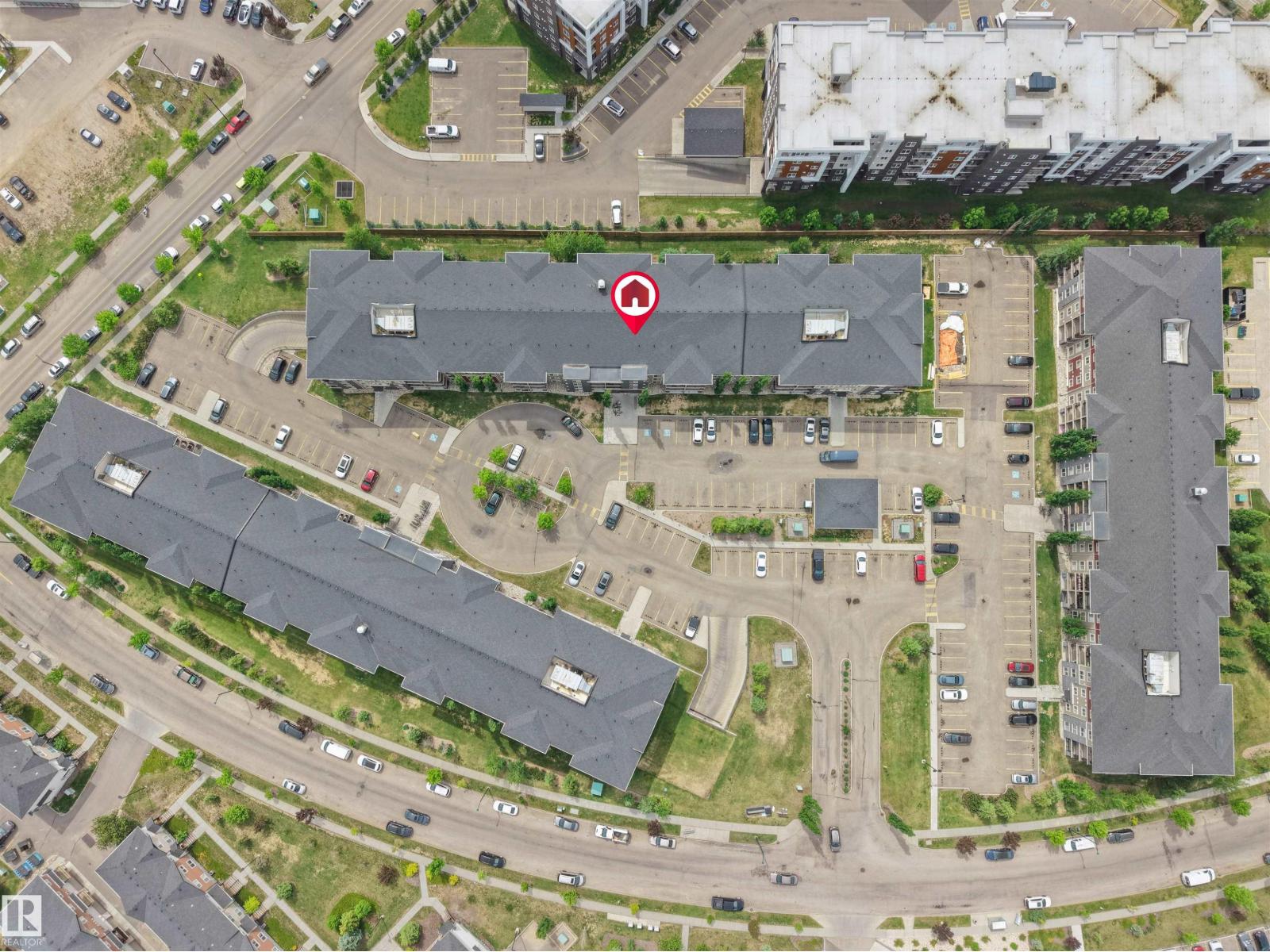 #417 12035 22 AV SW - 8