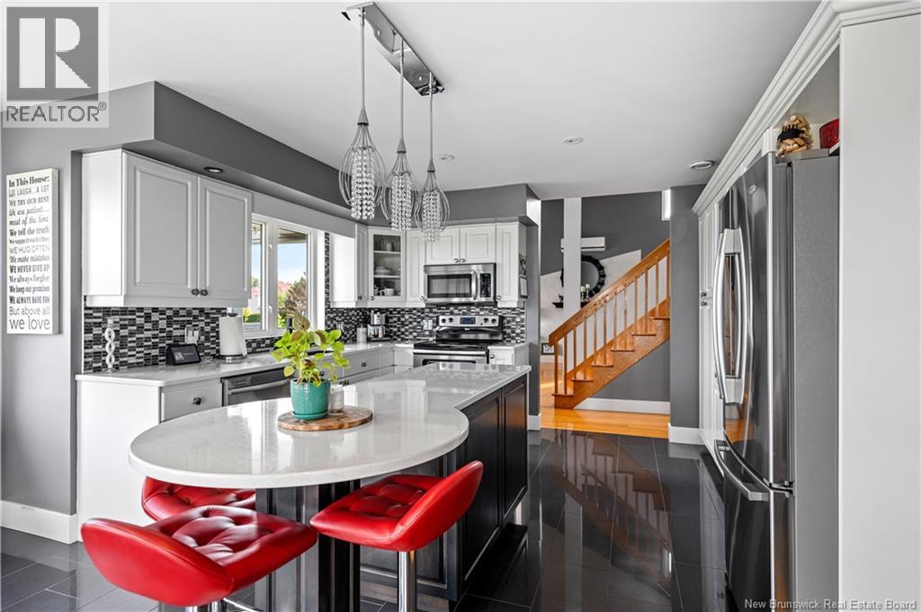 305 Lavoie Street - 3