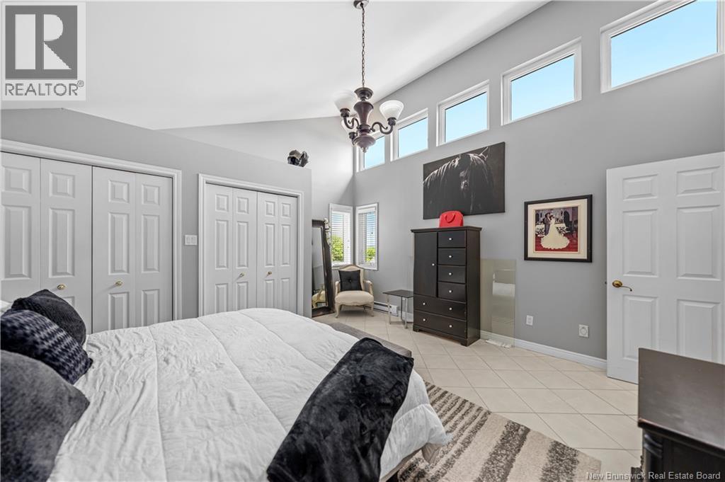 305 Lavoie Street - 39