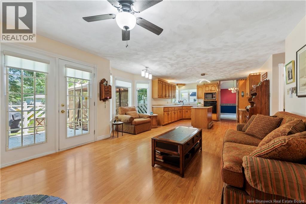 5 ROXBOROUGH Court - Image 11