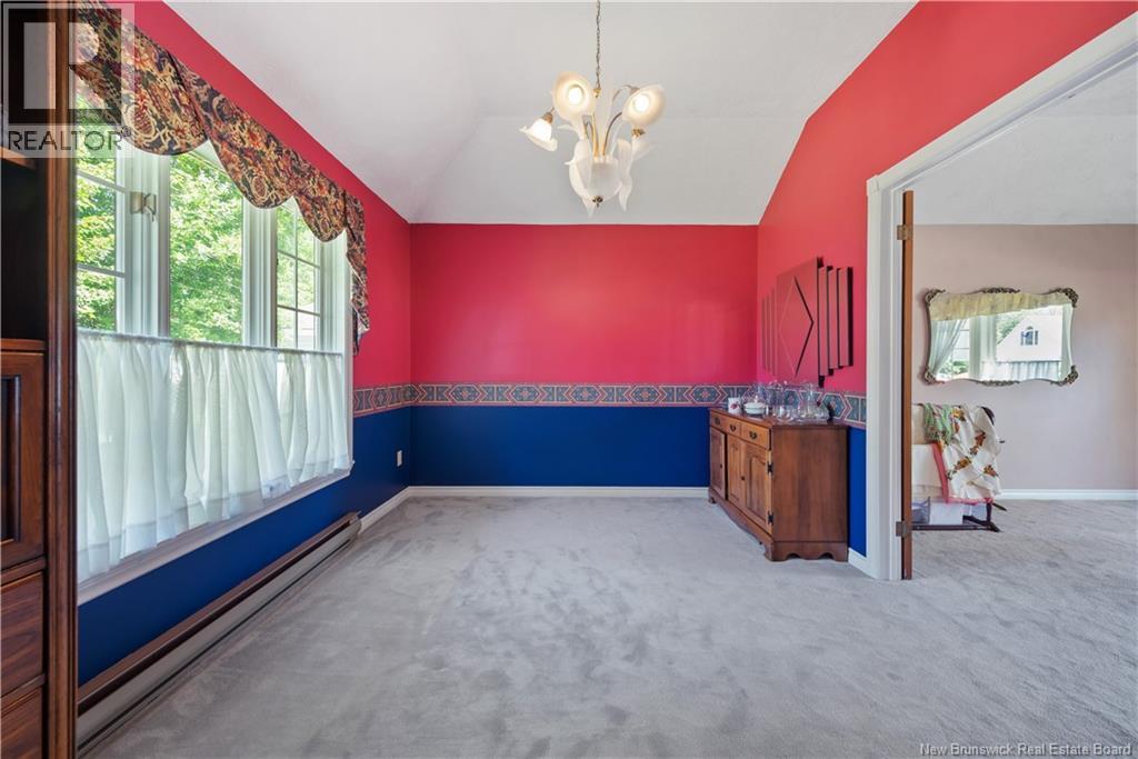 5 ROXBOROUGH Court - Image 7