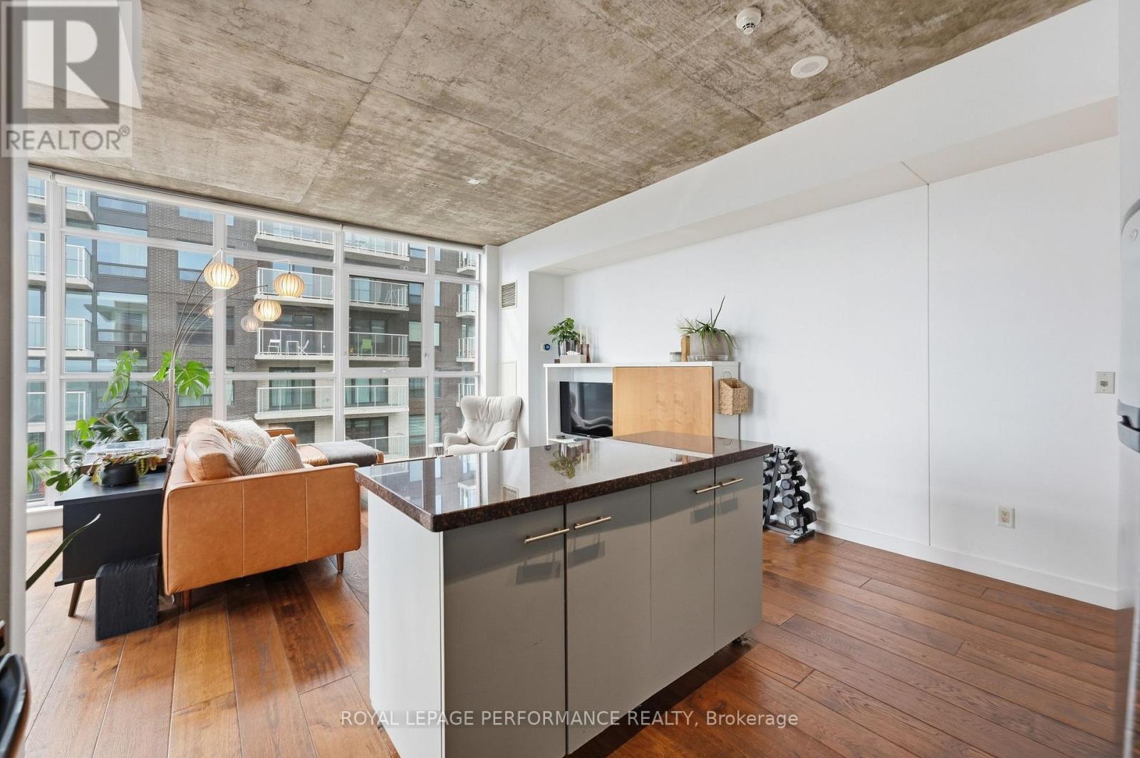 Ph 2 - 179 George Street