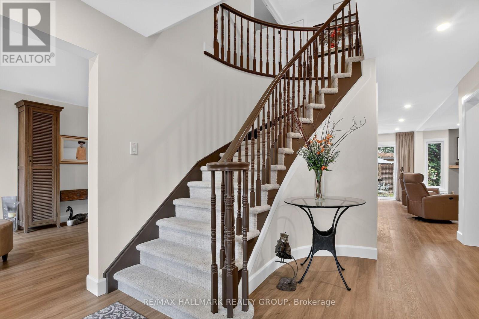 21 DELAMERE DRIVE - 25