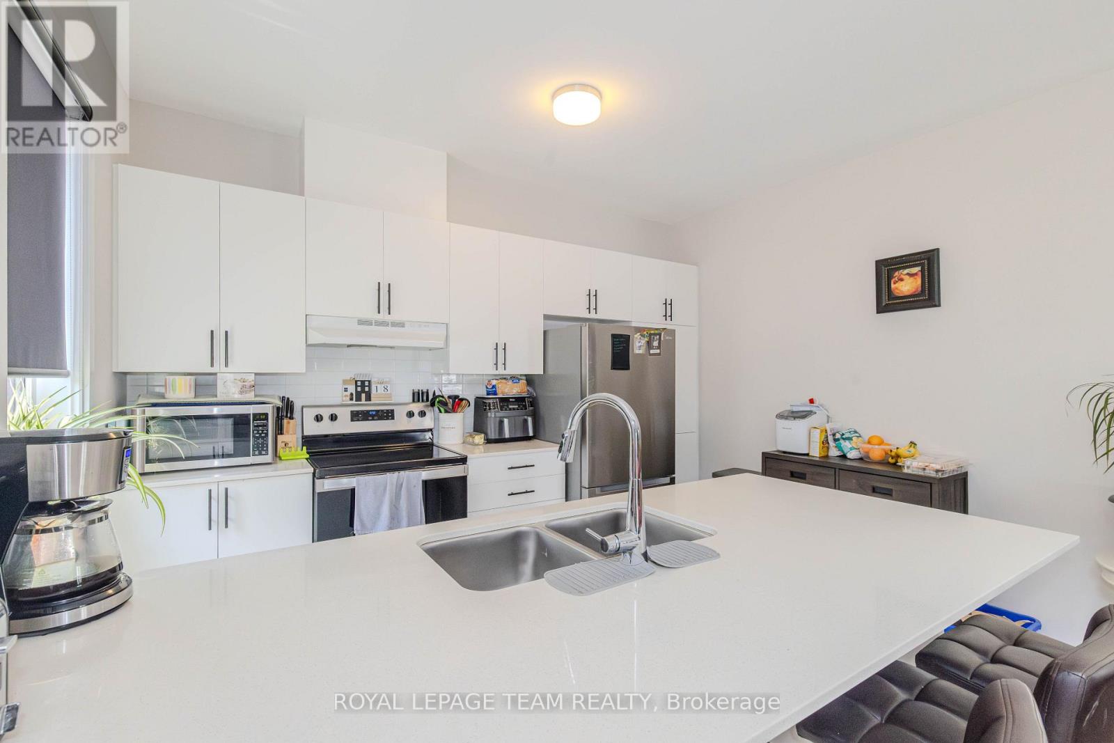 408 EPOCH STREET - Image 16