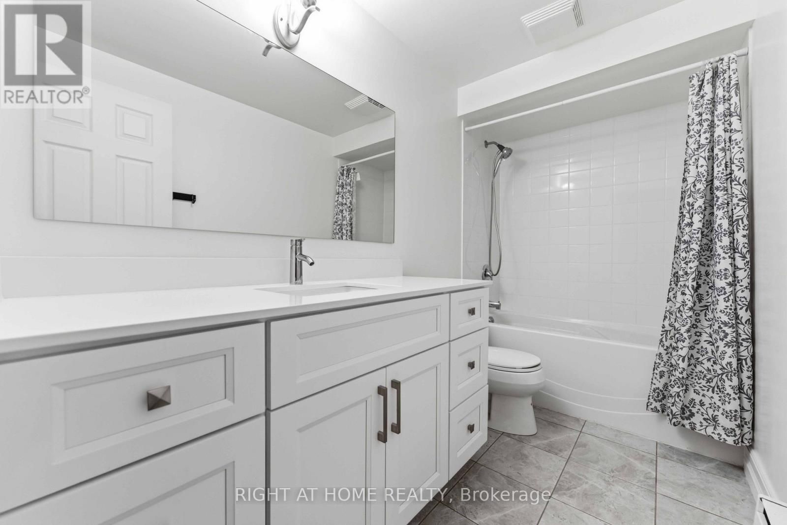 73 HOBART CRESCENT - Image 22