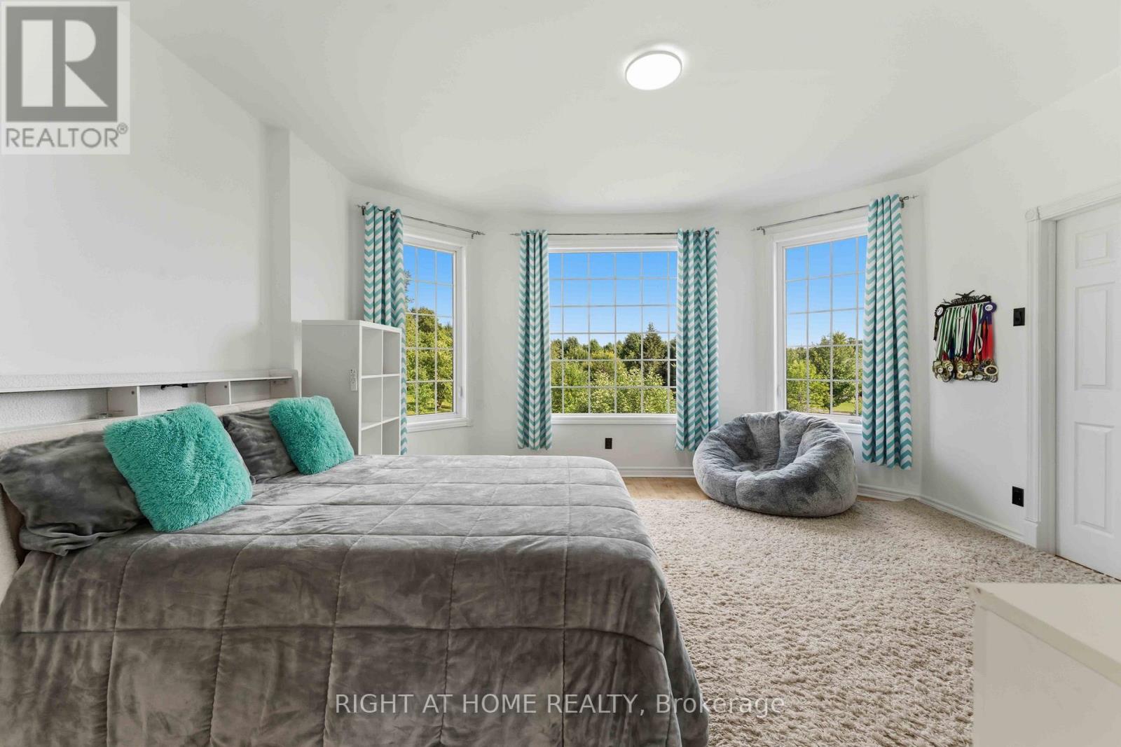 1607 LANDEL DRIVE - 28