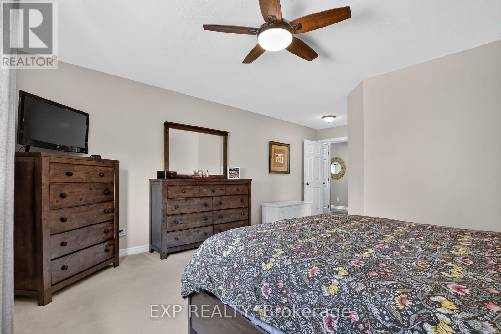395 JAMIESON STREET - 16
