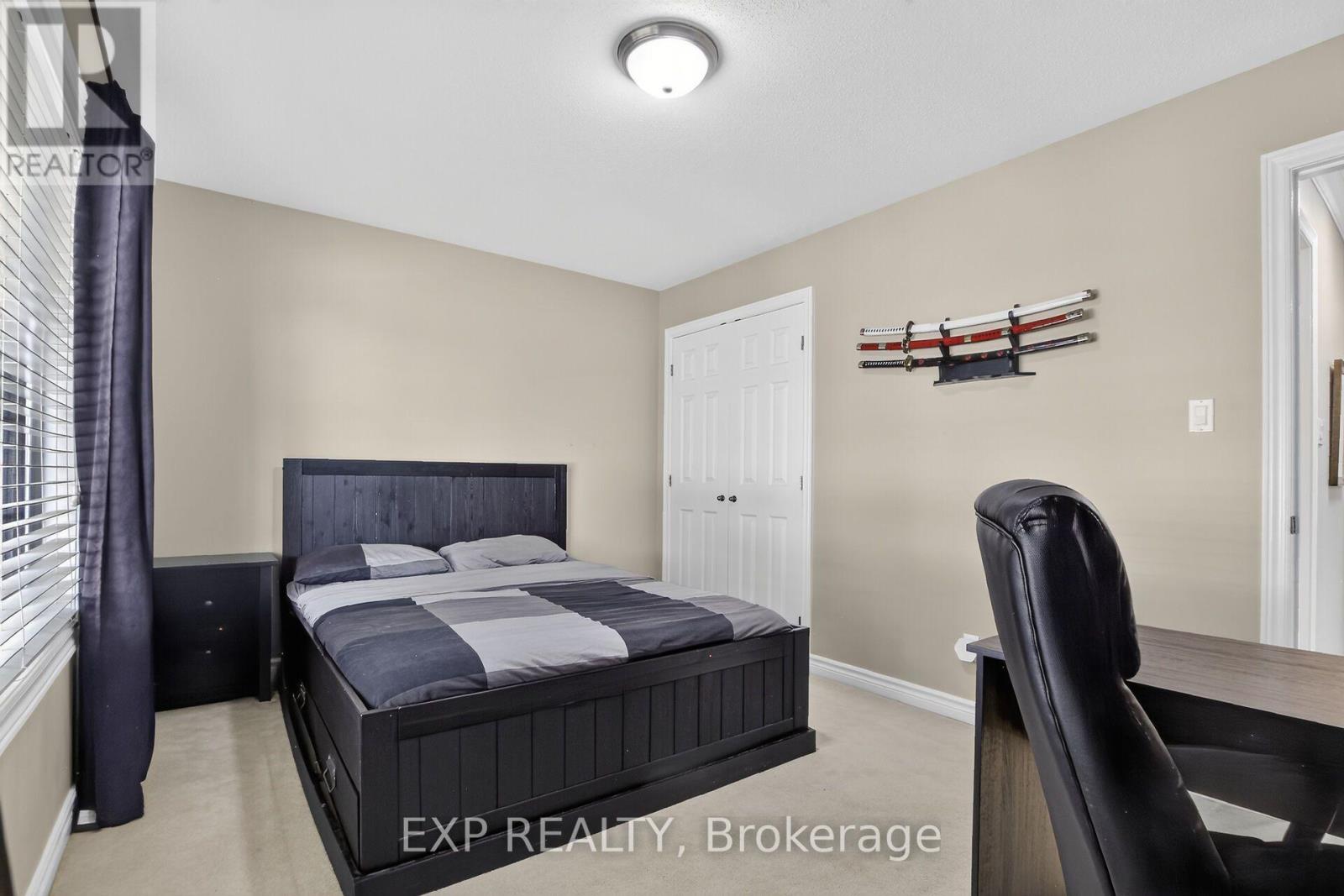 395 JAMIESON STREET - 18