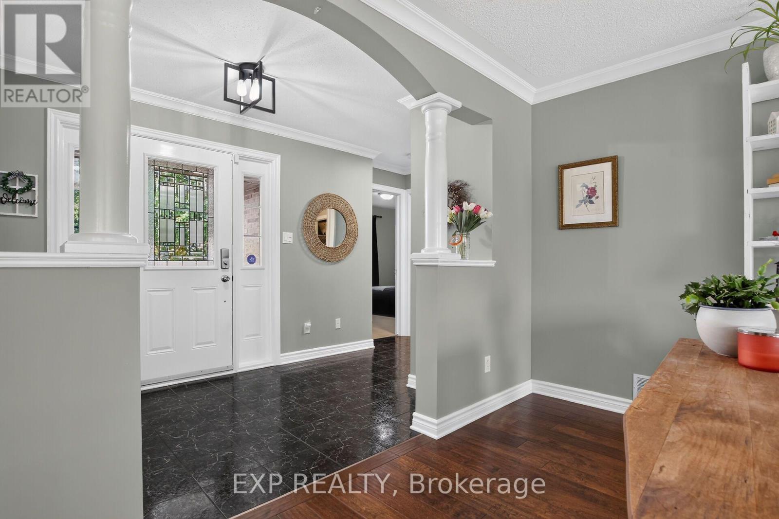 395 JAMIESON STREET - 3