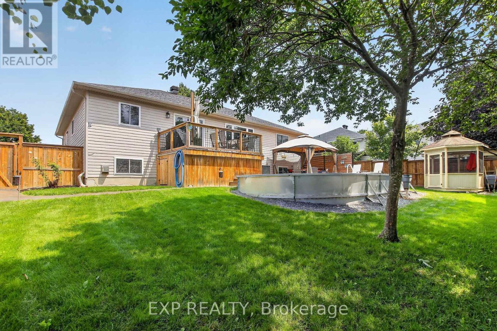 395 JAMIESON STREET - 37