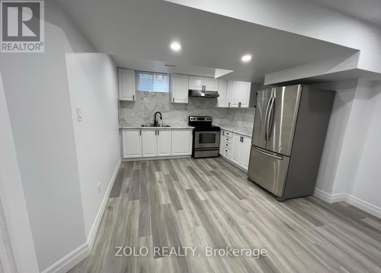 1911 SWAN STREET - 44