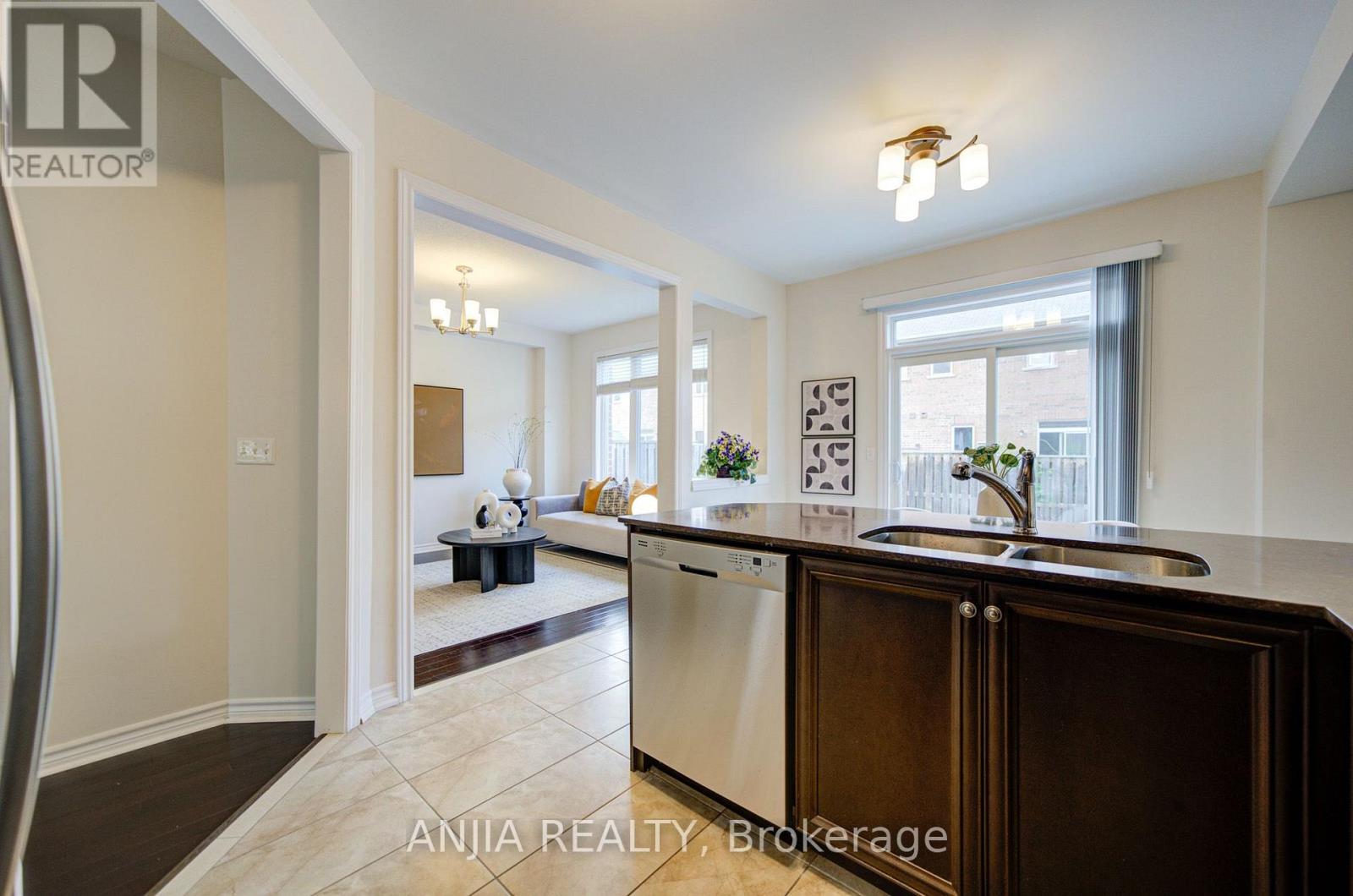 92 CAROLINA ROSE CRESCENT - 20