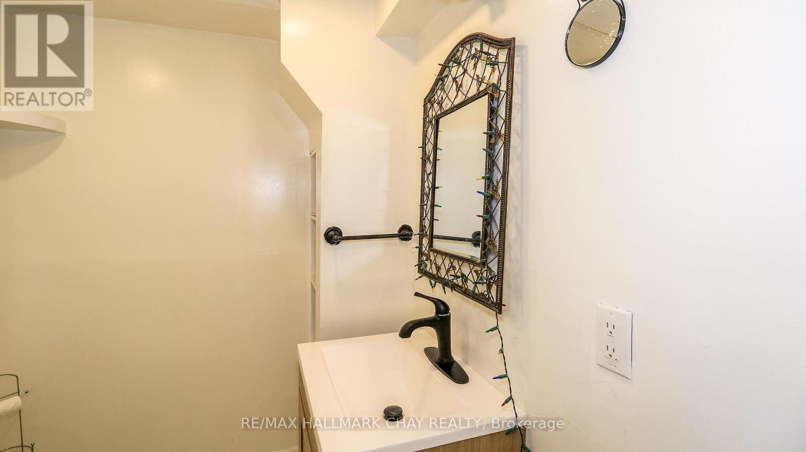 182 KOZLOV STREET - Image 42
